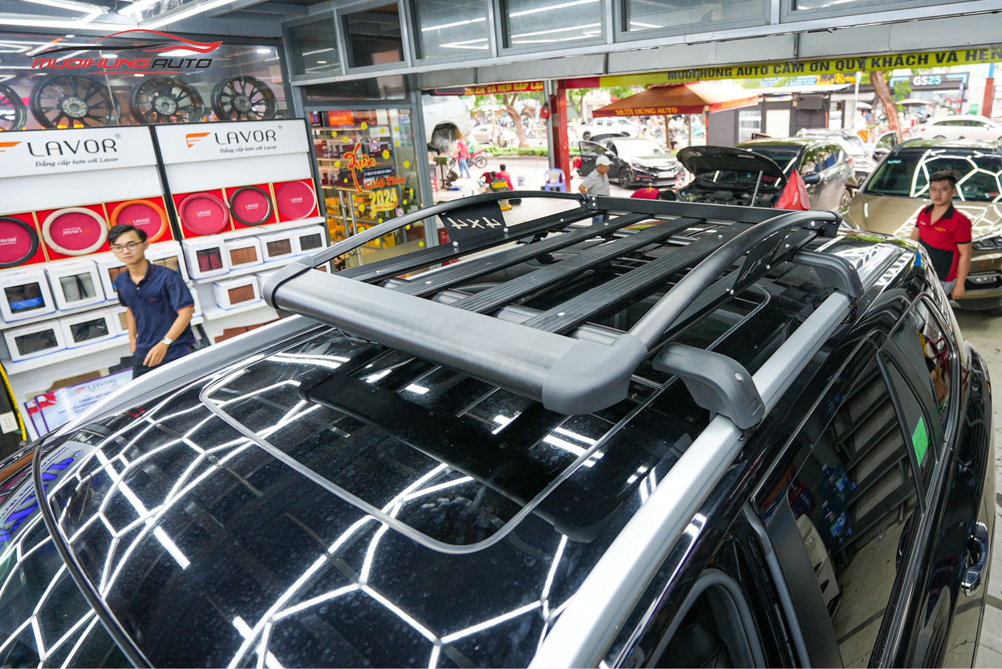 Baga mui Yaki 129cm CP-439 cho ô tô Ford Everest 2023