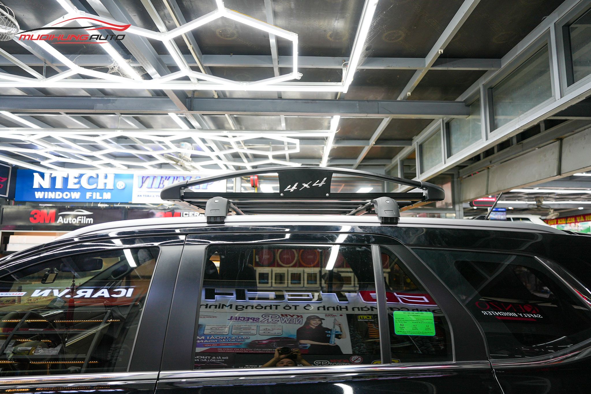Baga mui Yaki 129cm CP-439 xe Ford Everest 2023