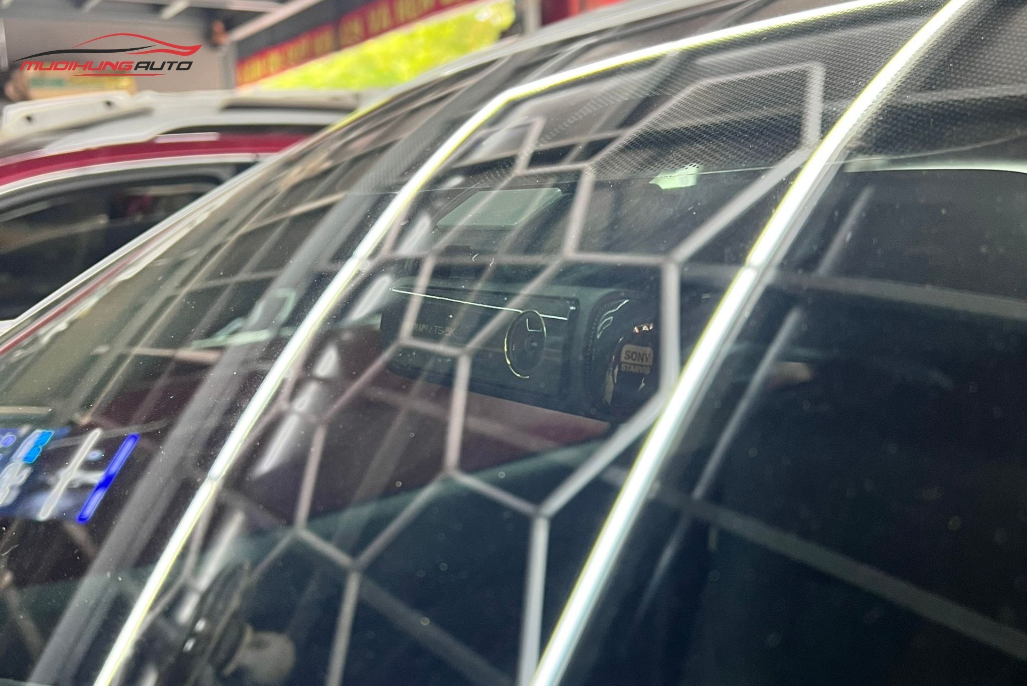 Lắp Vietmap TS-5K Cho Xe Mitsubishi Outlander 2018