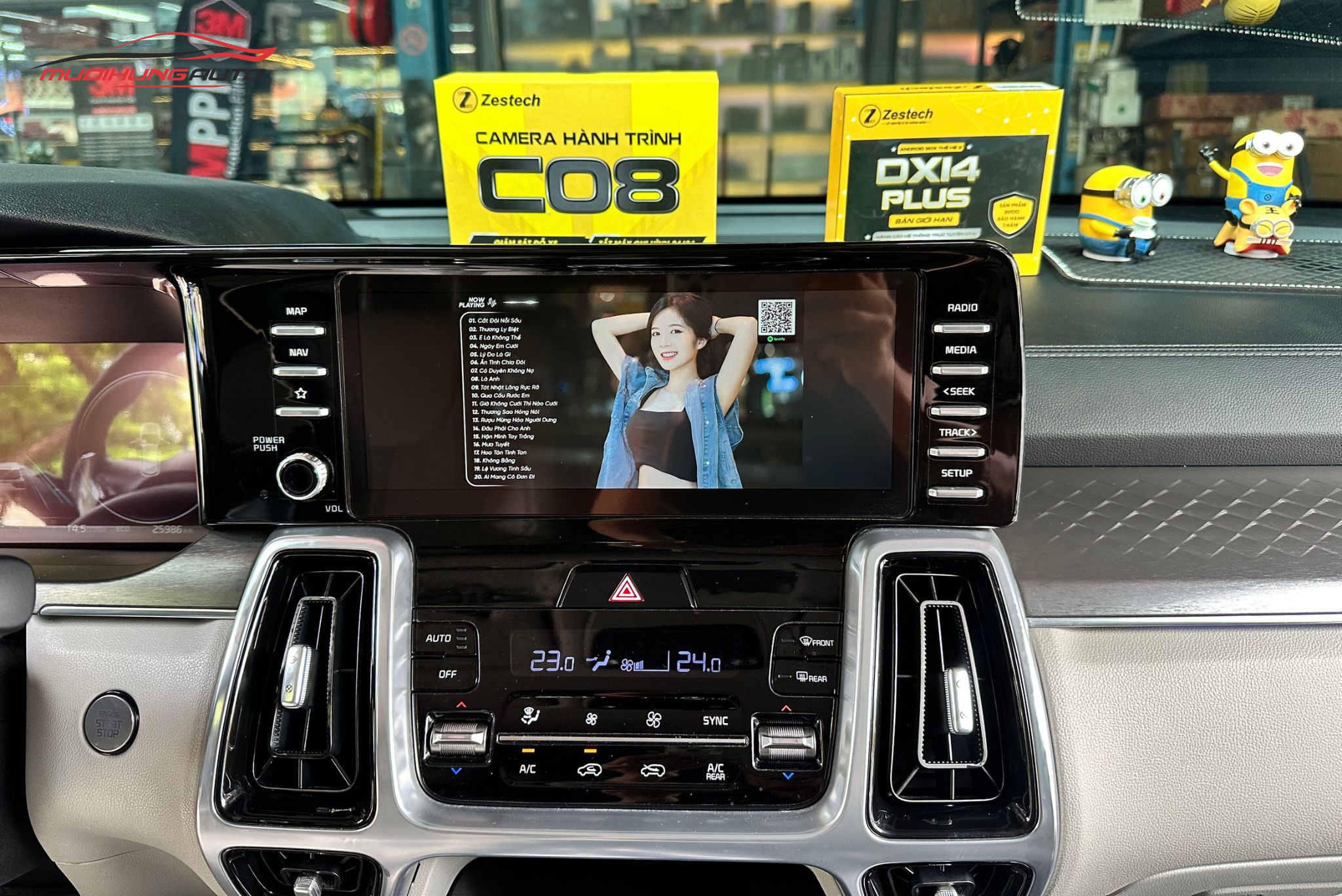 Lắp Zestech DX14 Plus Cho Xe Kia Sorento 2024
