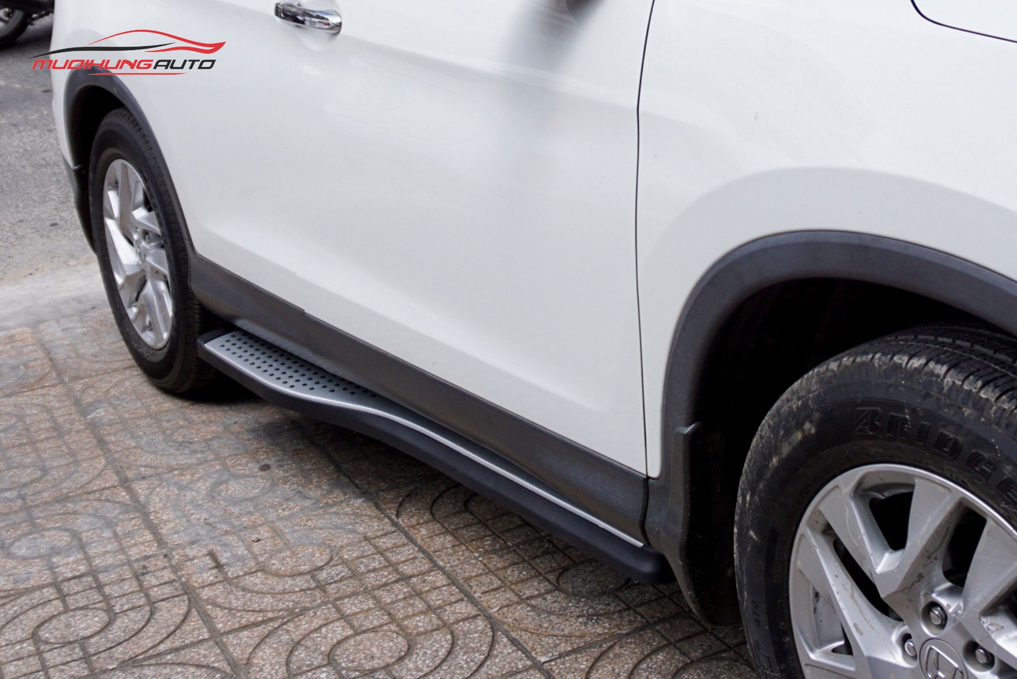 Bậc bước chân Honda CRV 2016