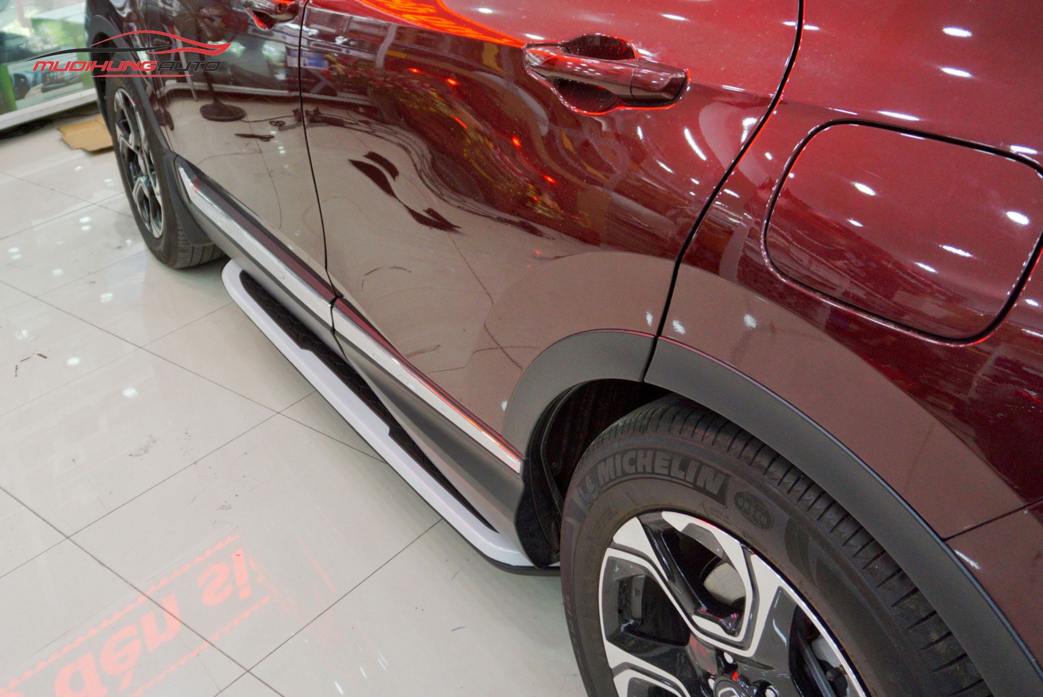 Bậc bước chân Honda CRV 2018