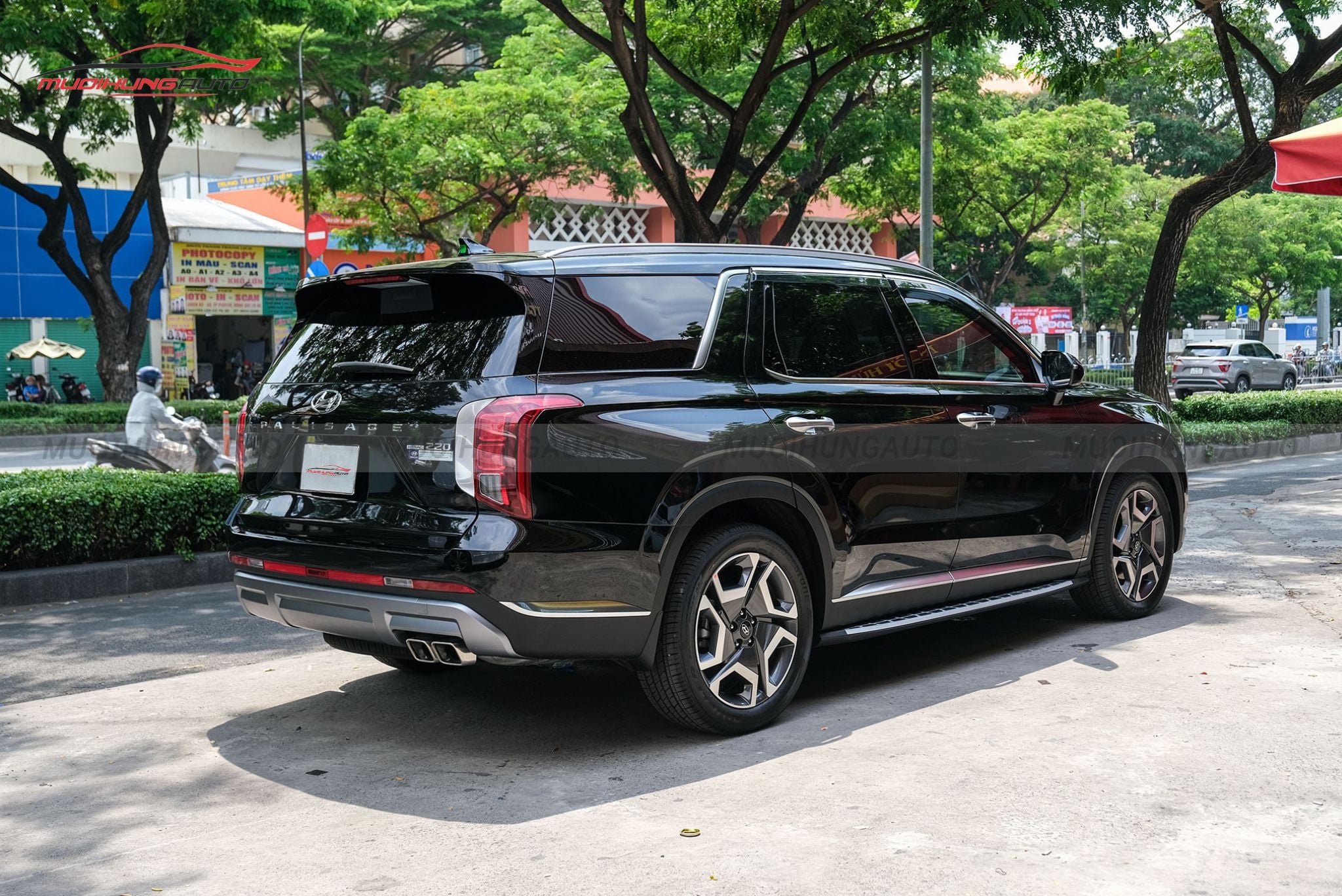 Bậc bước chân Hyundai Palisade 2024