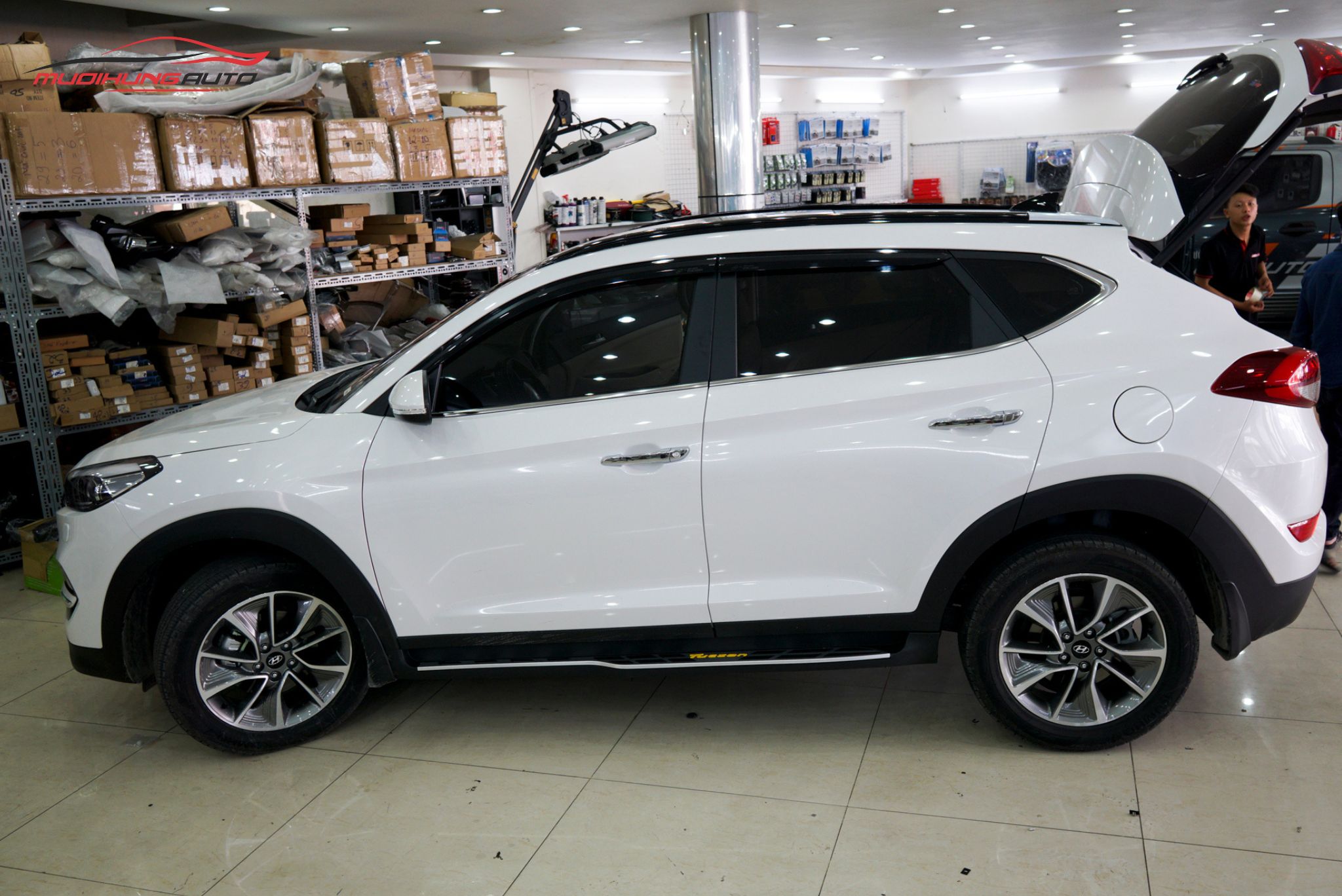 Top 10+ Mẫu Bệ Bước Hyundai Tucson Bền Đẹp Nhất 2025