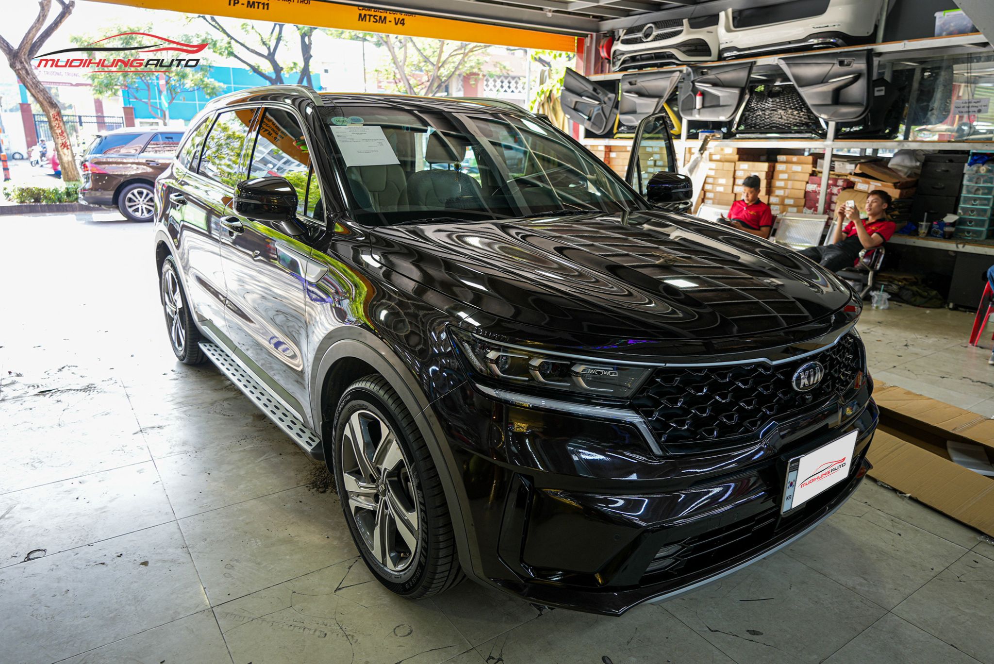 Bậc bước chân Kia Sorento 2021