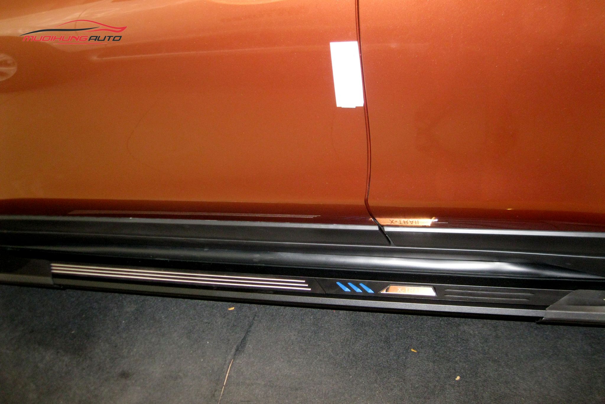 Bậc bước chân xe Nissan X-Trail