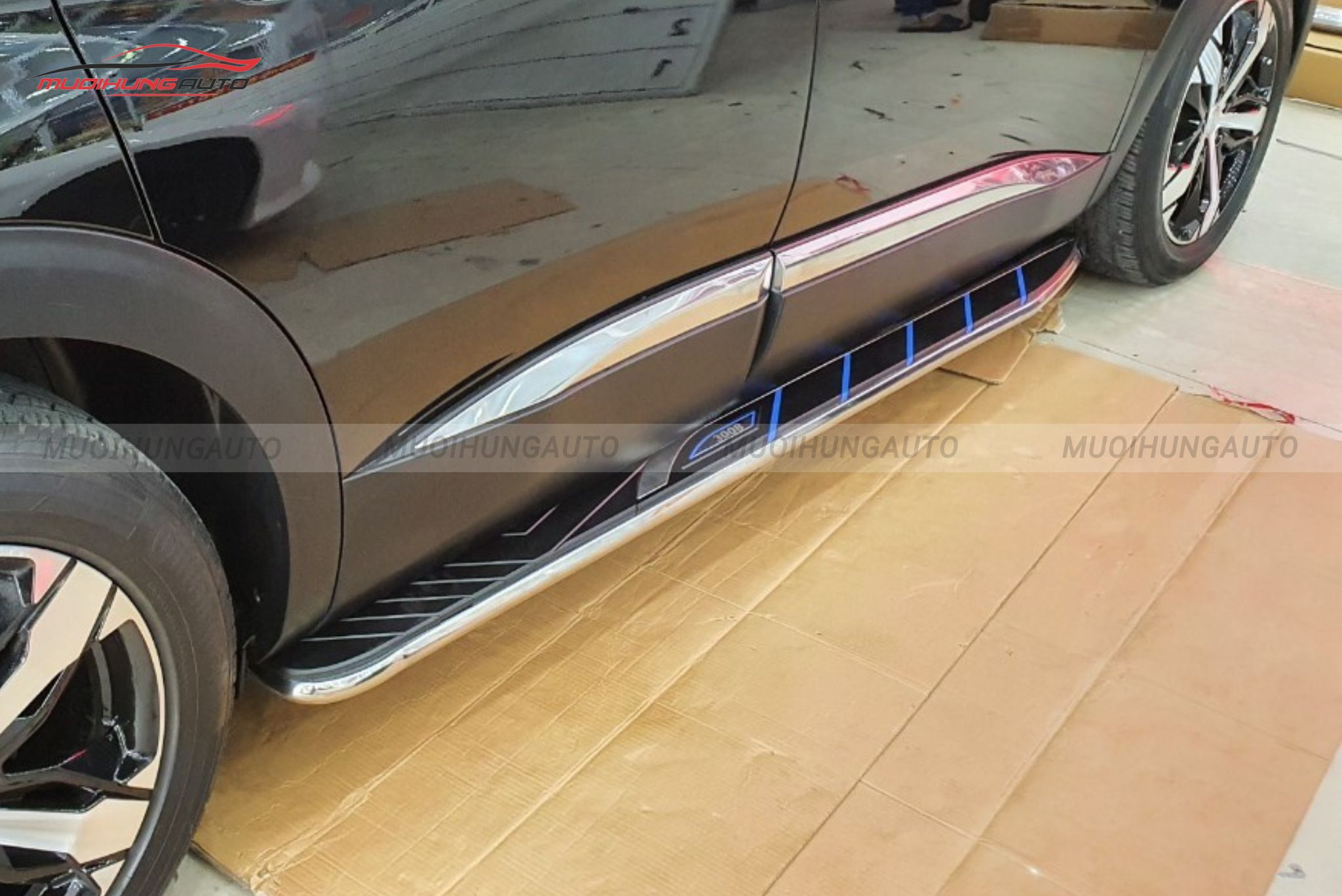 Bậc bước chân xe Peugeot 3008 2021