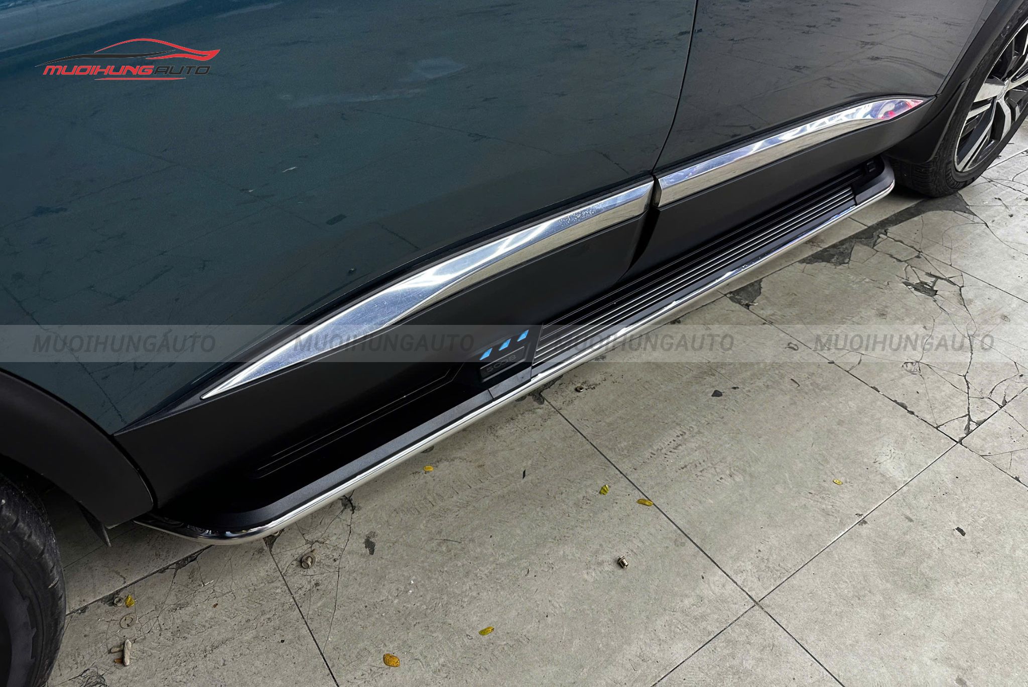 Bậc bước Peugeot 5008