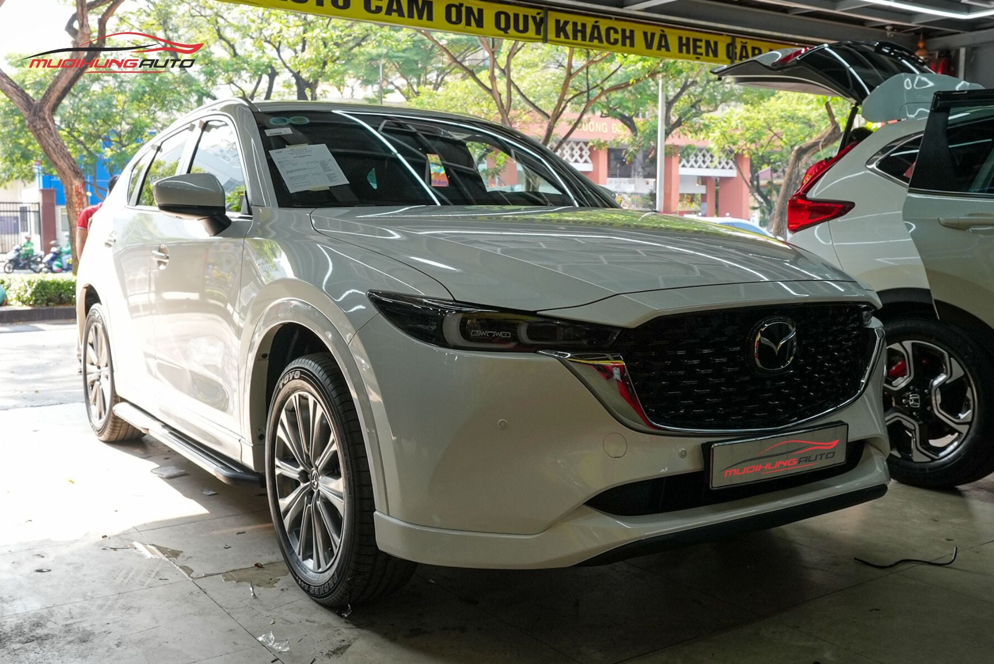 bậc lên xuống cho Mazda CX5 2018-2024 - Mẫu Sway 058