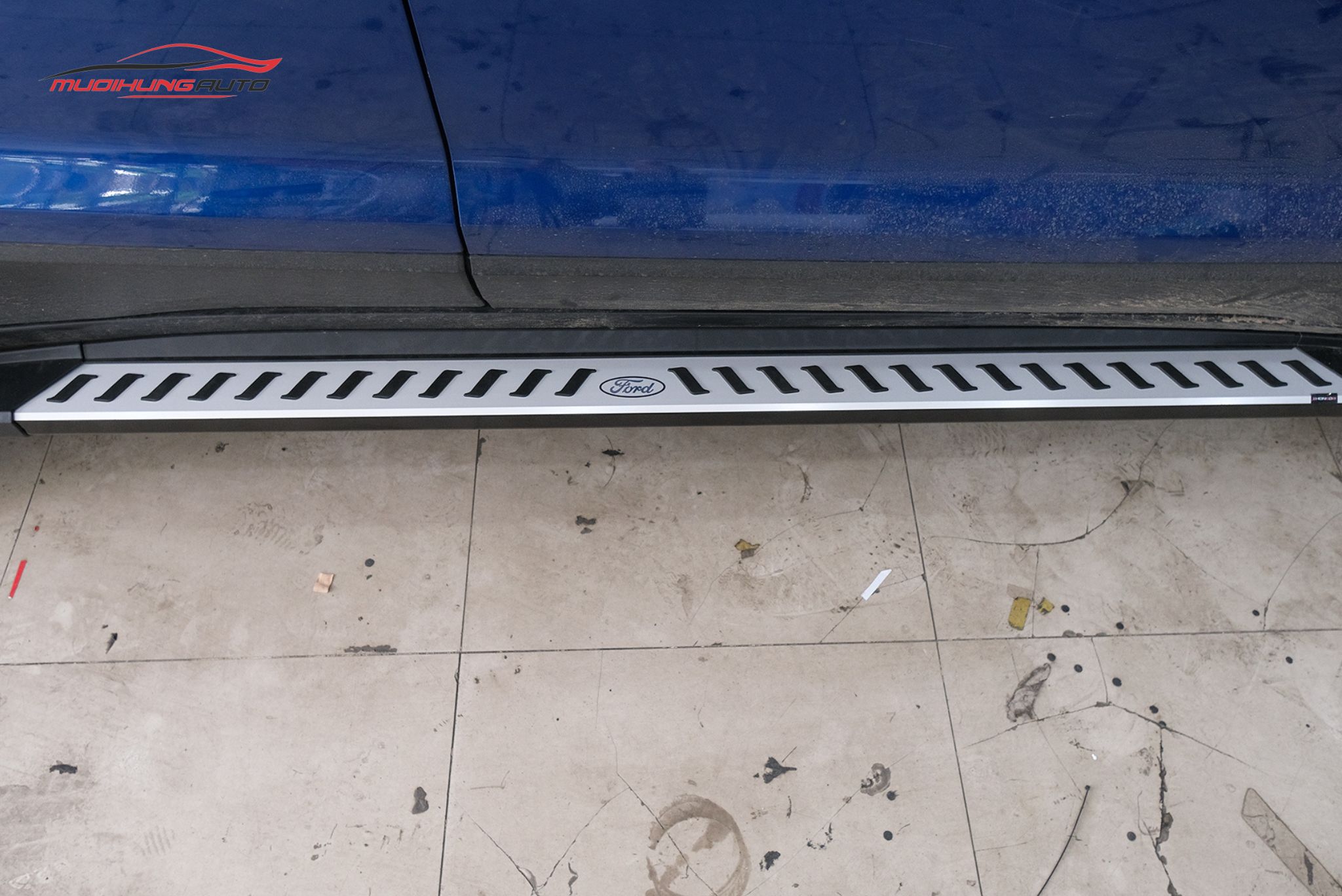 Bậc lên xuống Ford Ecosport 2018