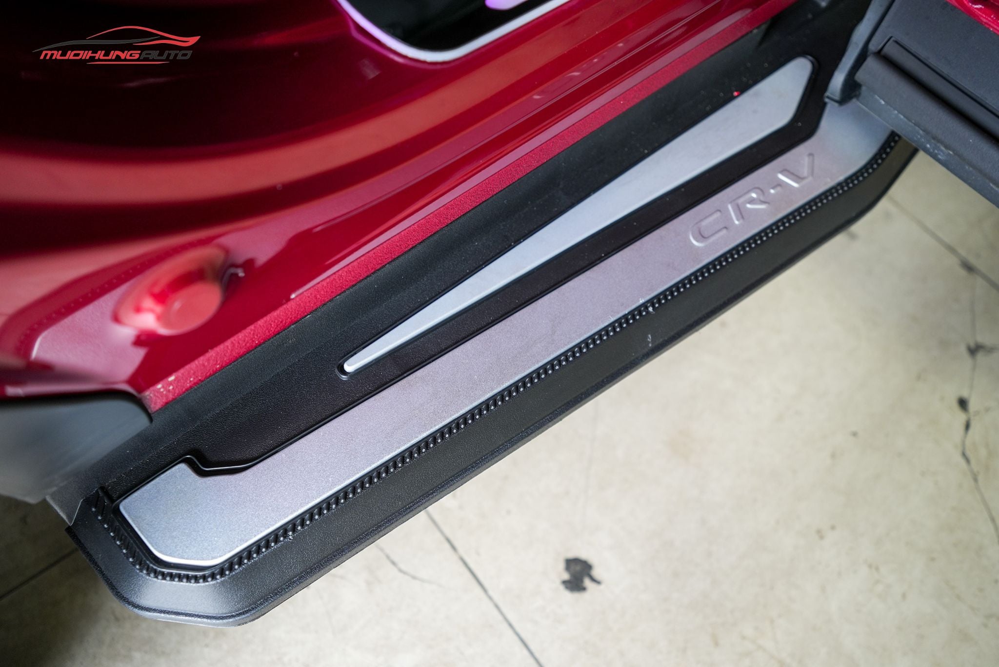 Bậc lên xuống ô tô Honda CRV