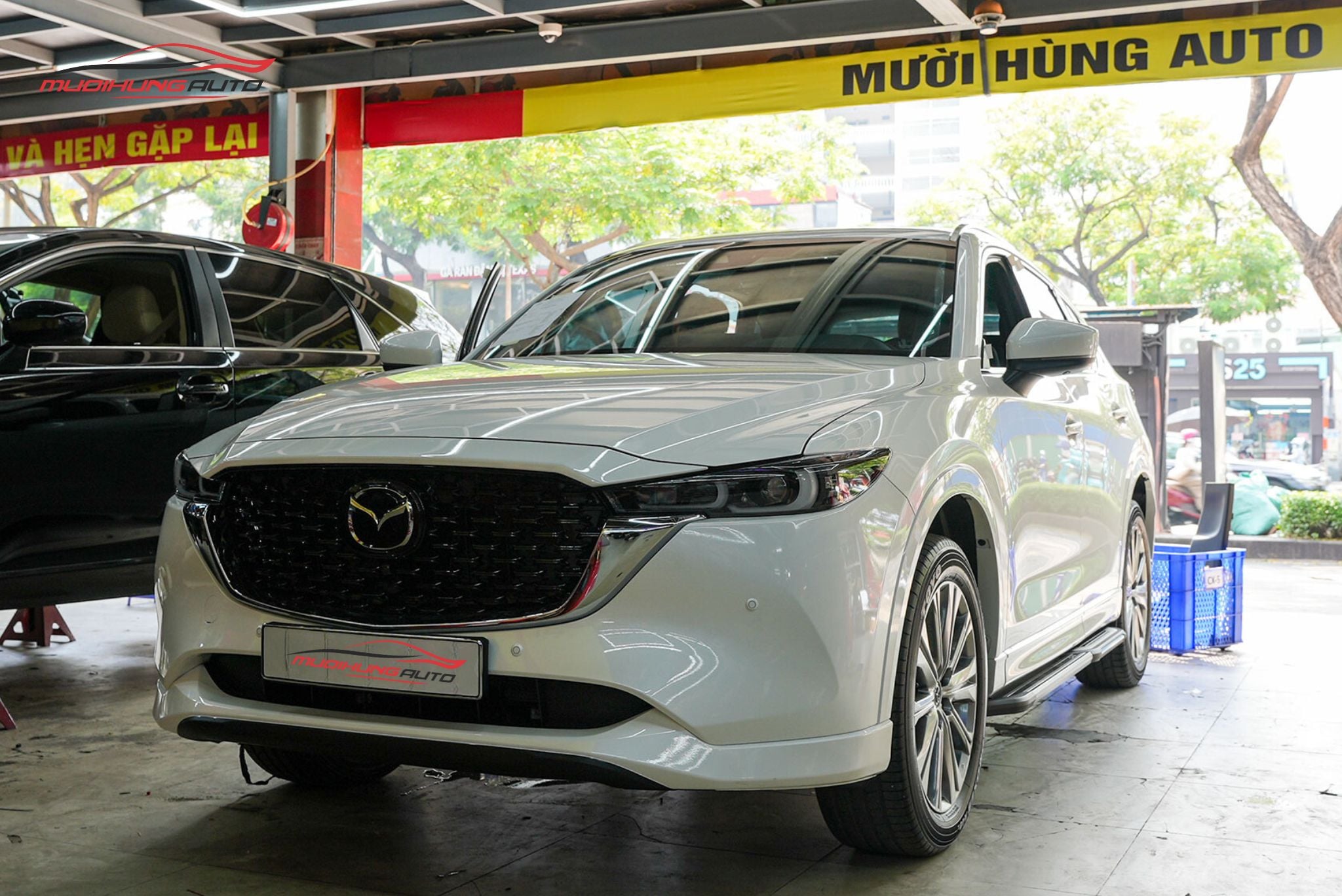 bậc lên xuống xe cho Mazda CX5 2018-2024 - Mẫu Sway 058