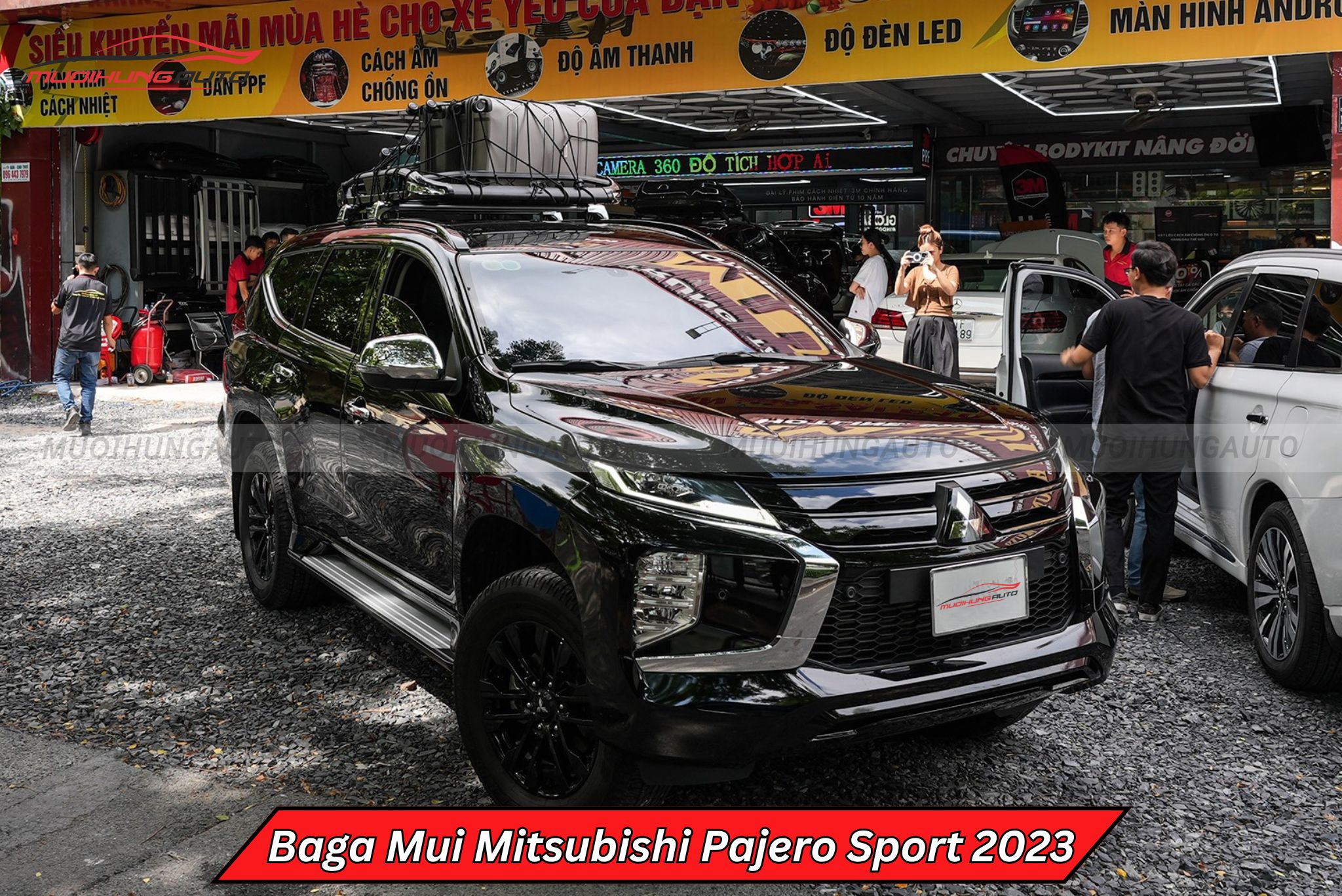 Baga chở đồ trên nóc xe Mitsubishi Pajero Sport 2023