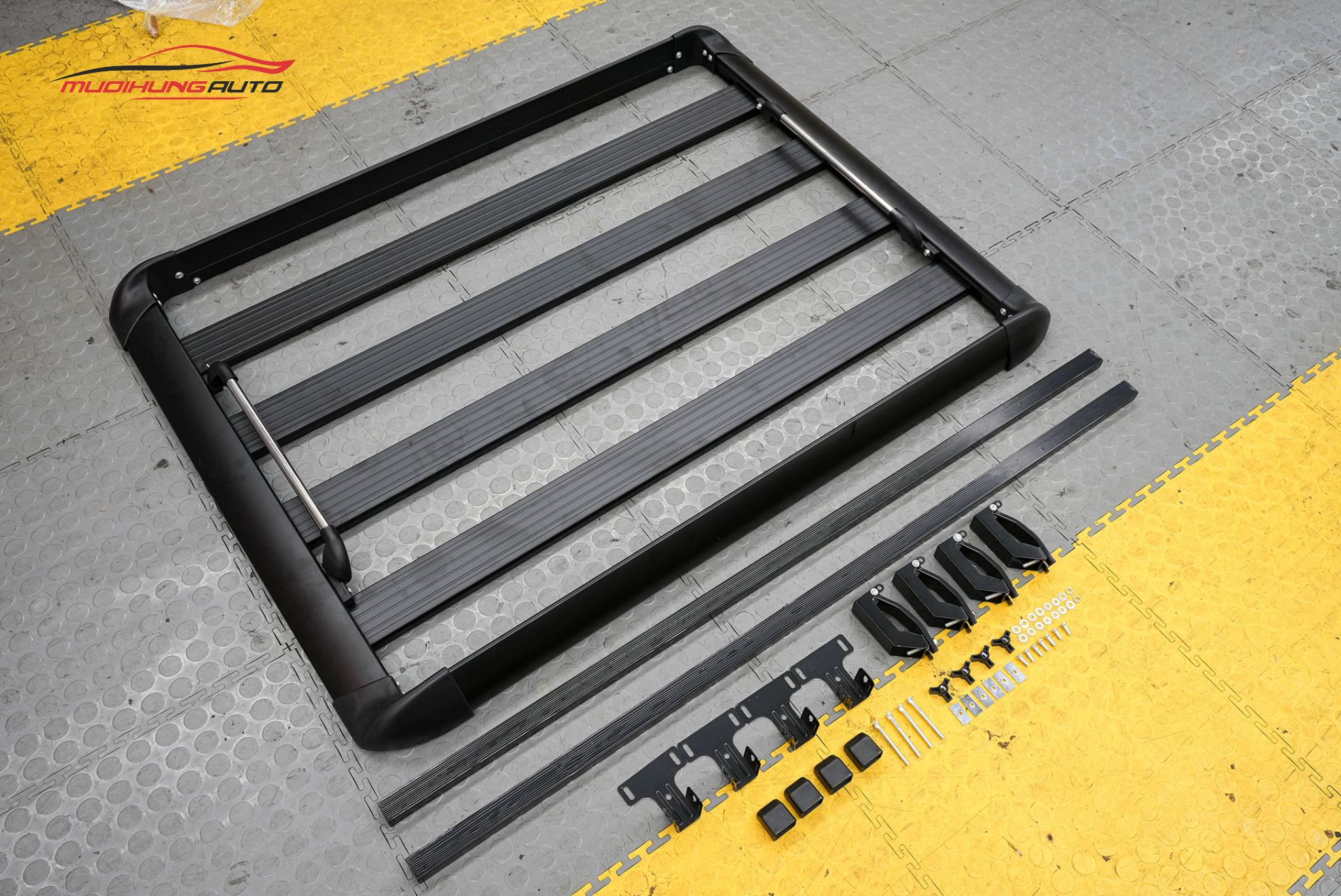 Baga mui ô tô Yaki 127x95cm - Mã CP-308