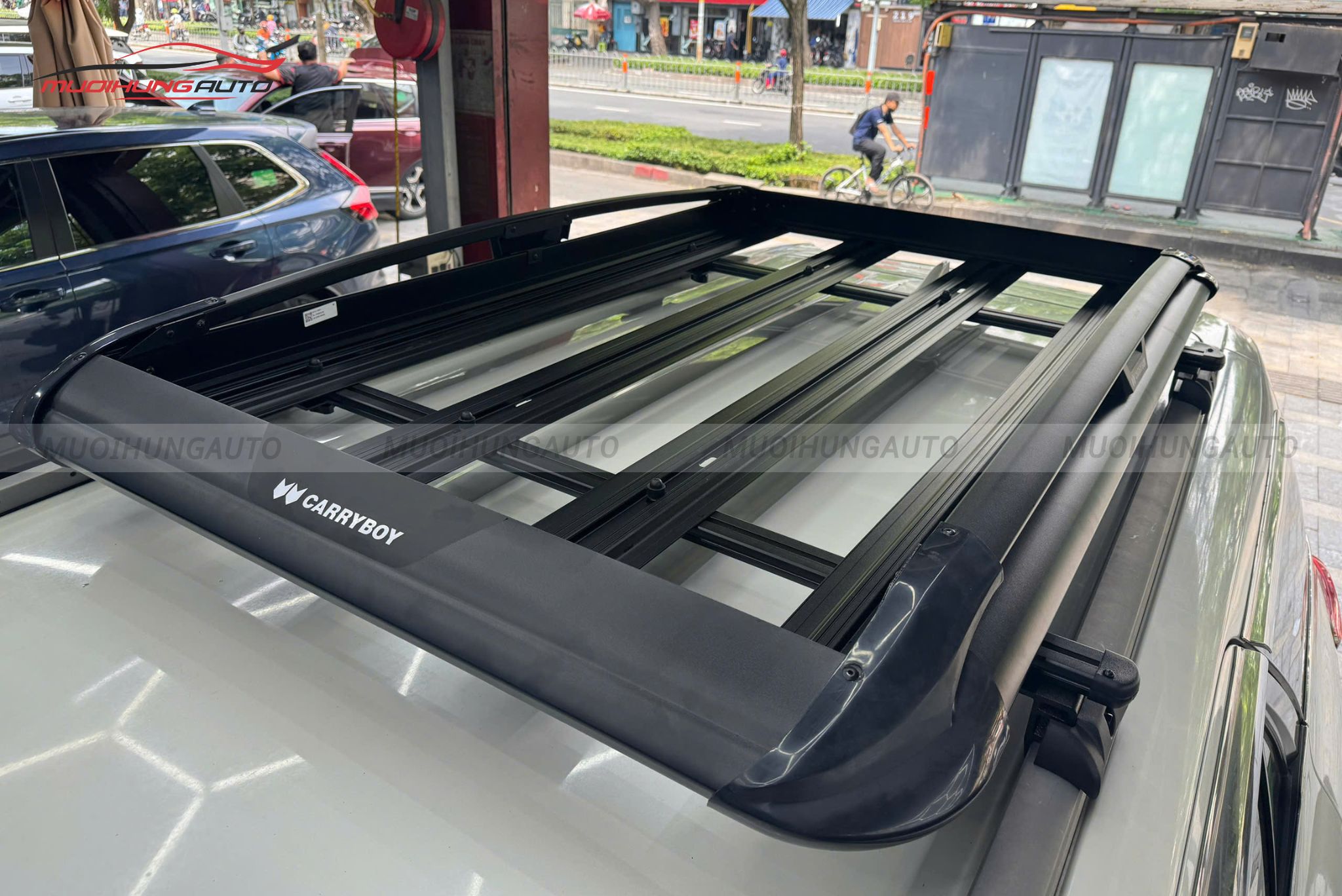 Baga mui vuông Carryboy xe Toyota Fortuner