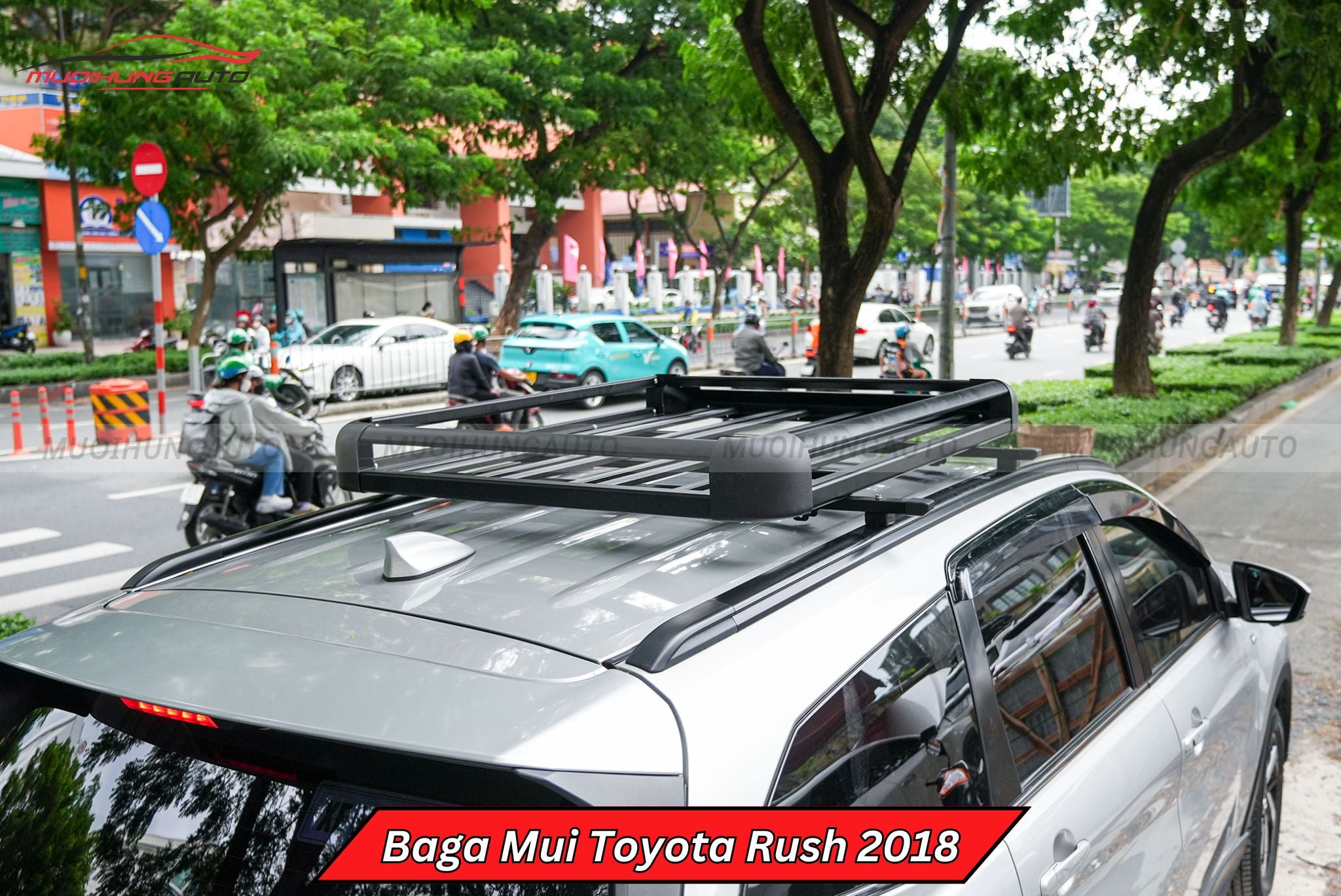 Baga mui vuông Toyota Rush 2018