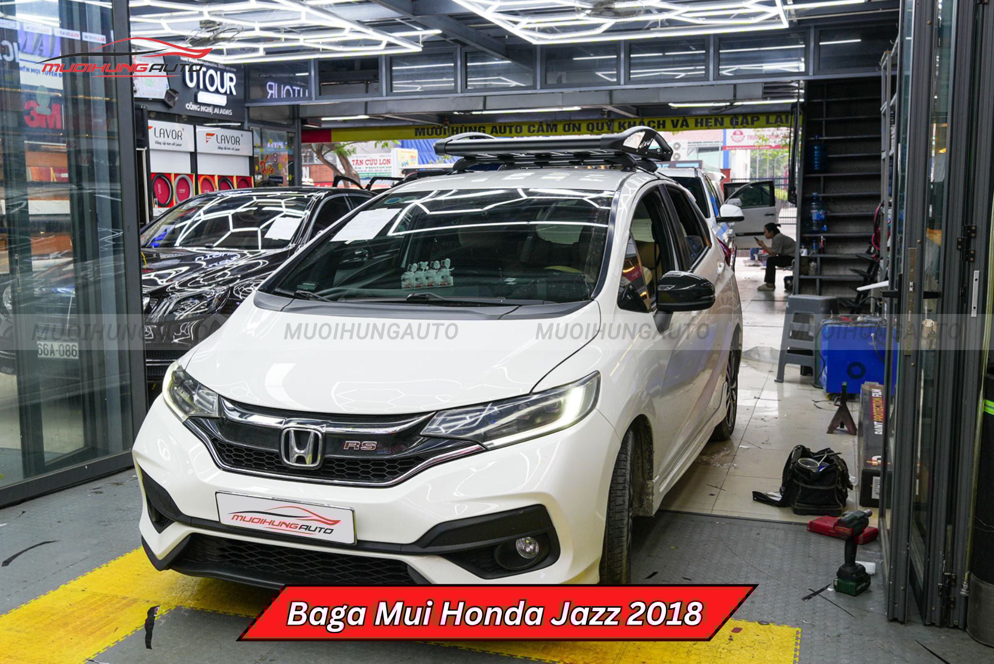 Baga mui xe Honda Jazz 2018