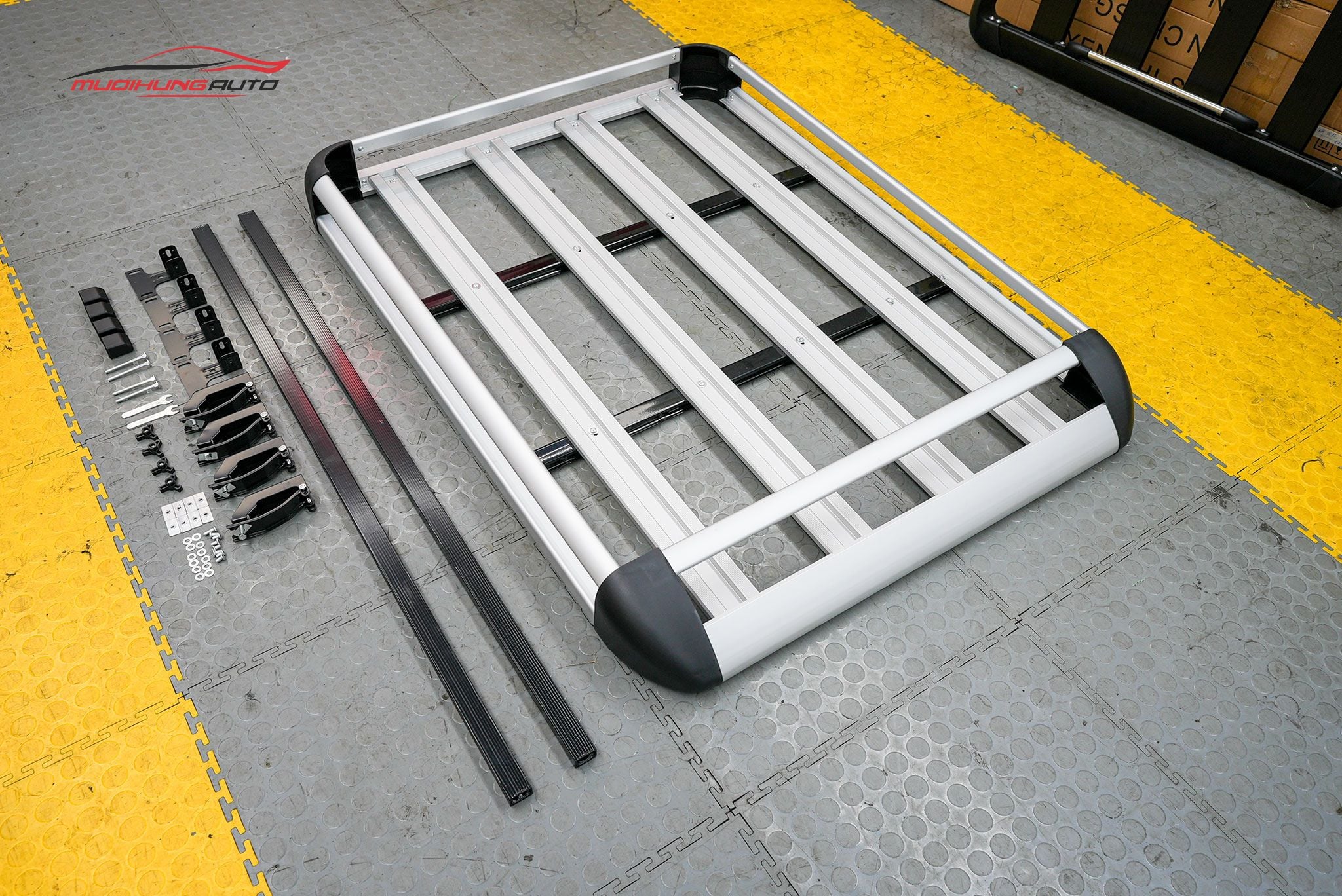 Baga mui xe ô tô Yaki 127x97cm - Mã CP-307