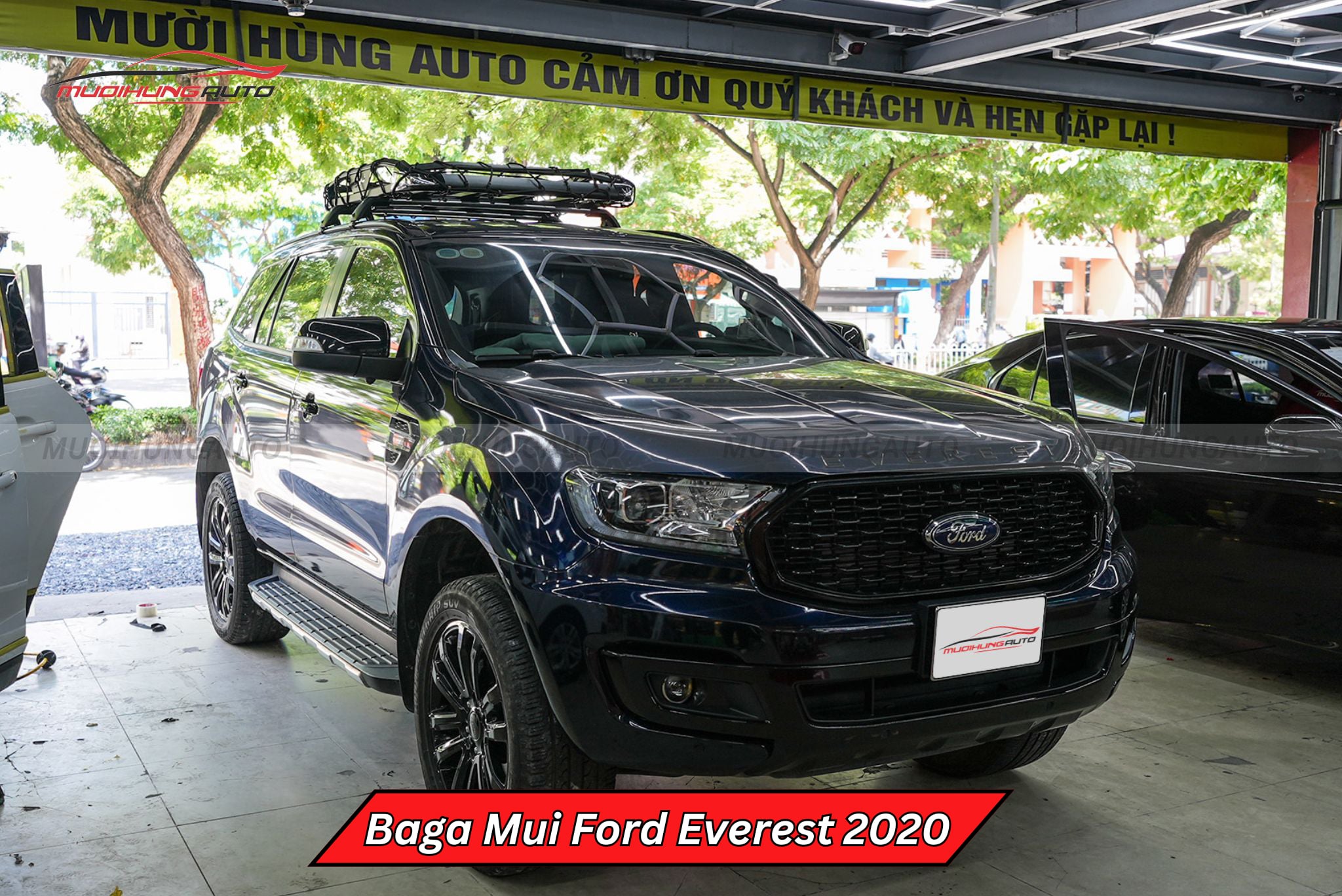 Baga nóc Ford Everest 2020