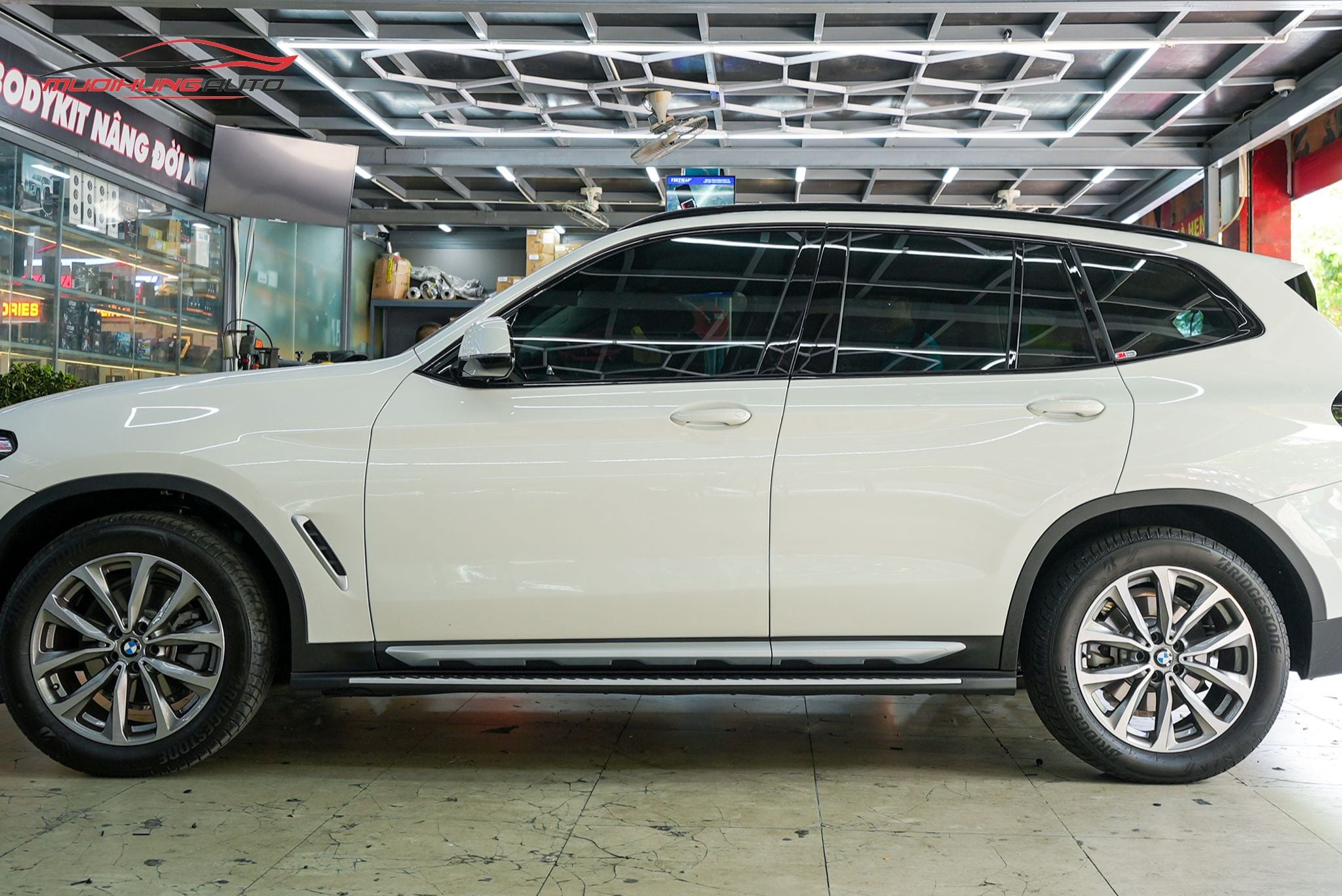 Bệ bước chân BMW X3