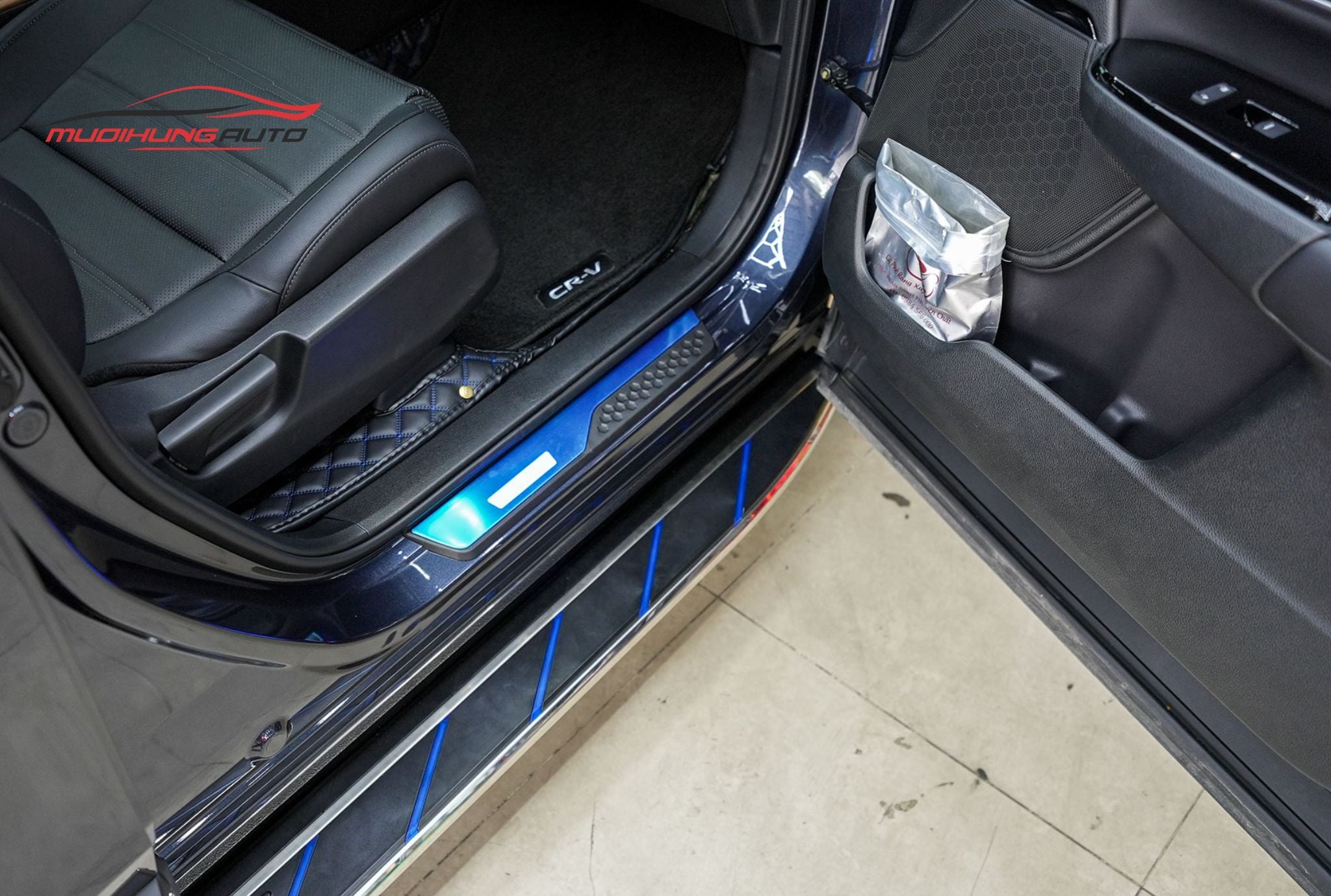 Bệ bước chân cho ô tô Honda CRV 2024