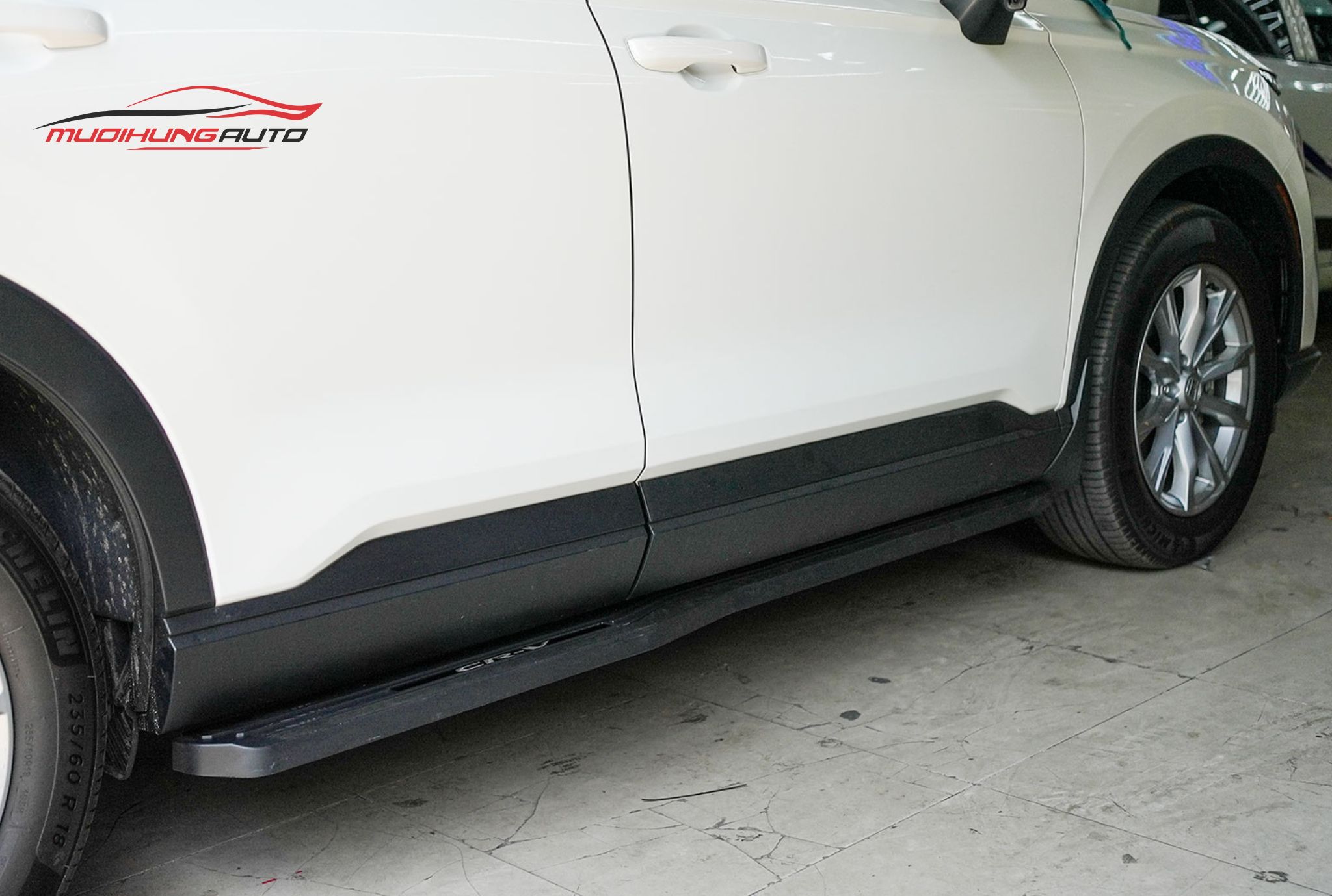 Bệ bước chân cho xe Honda CRV 2024