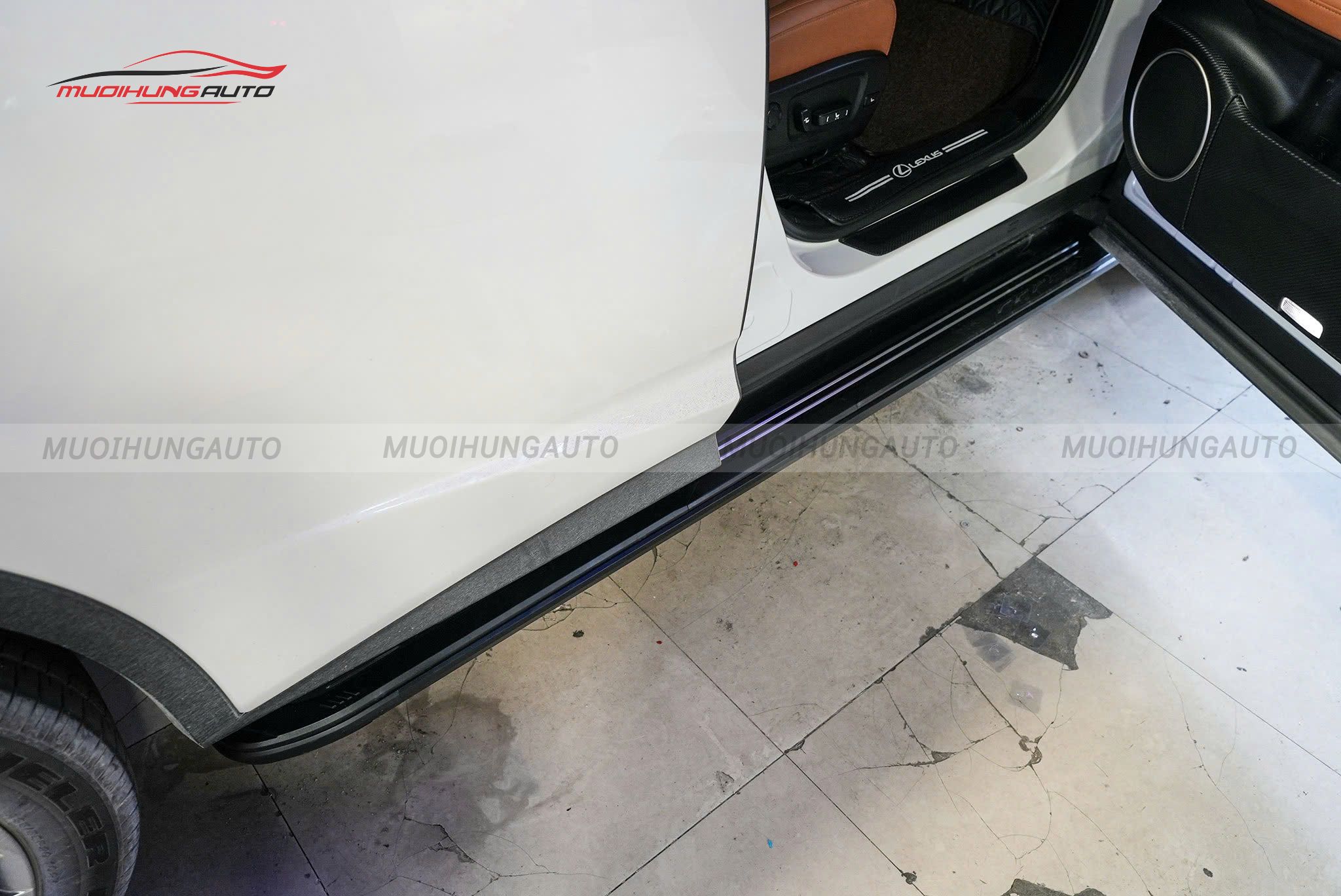 Bệ bước chân cho xe Lexus RX350 2019