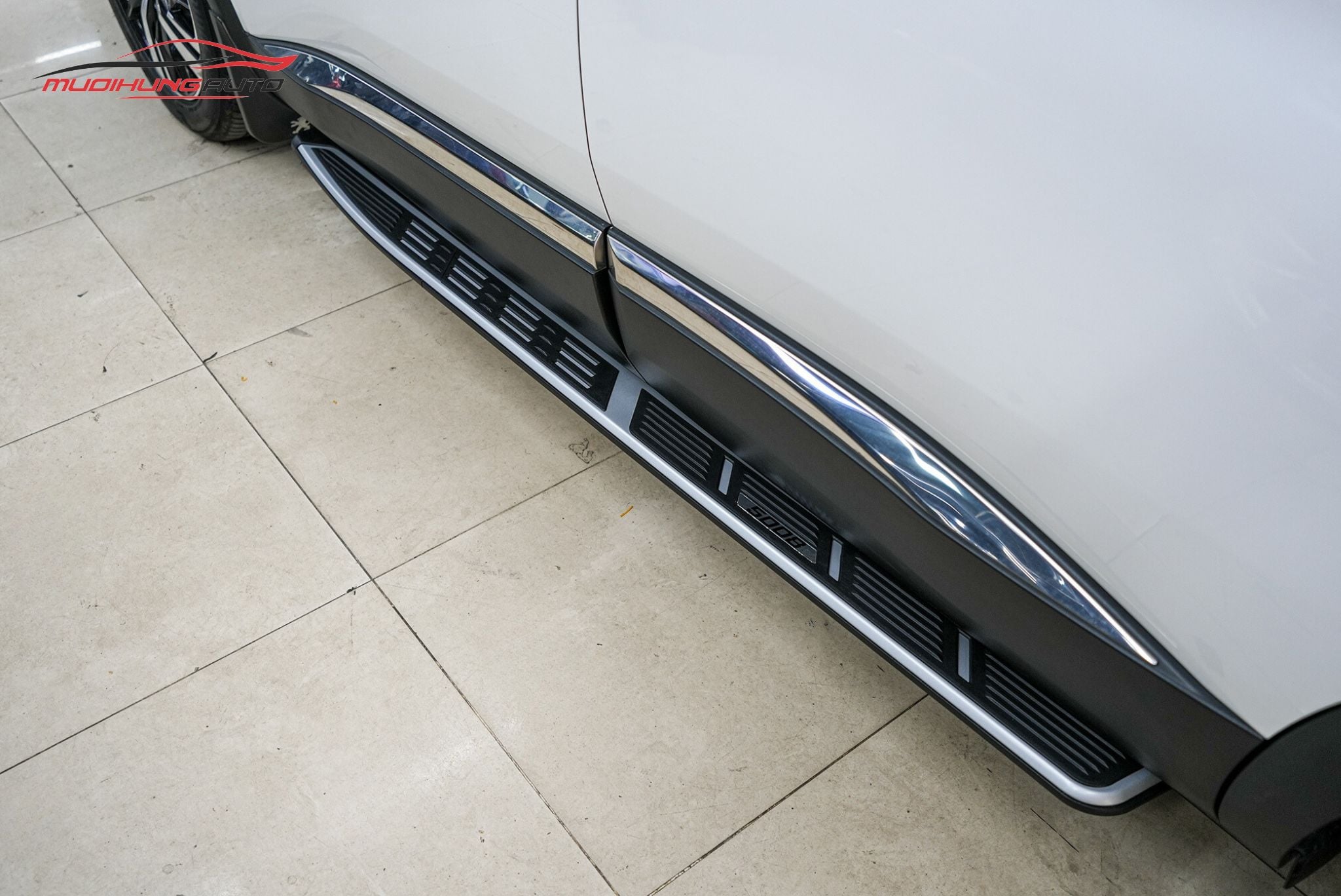 Bệ bước chân cho xe Peugeot