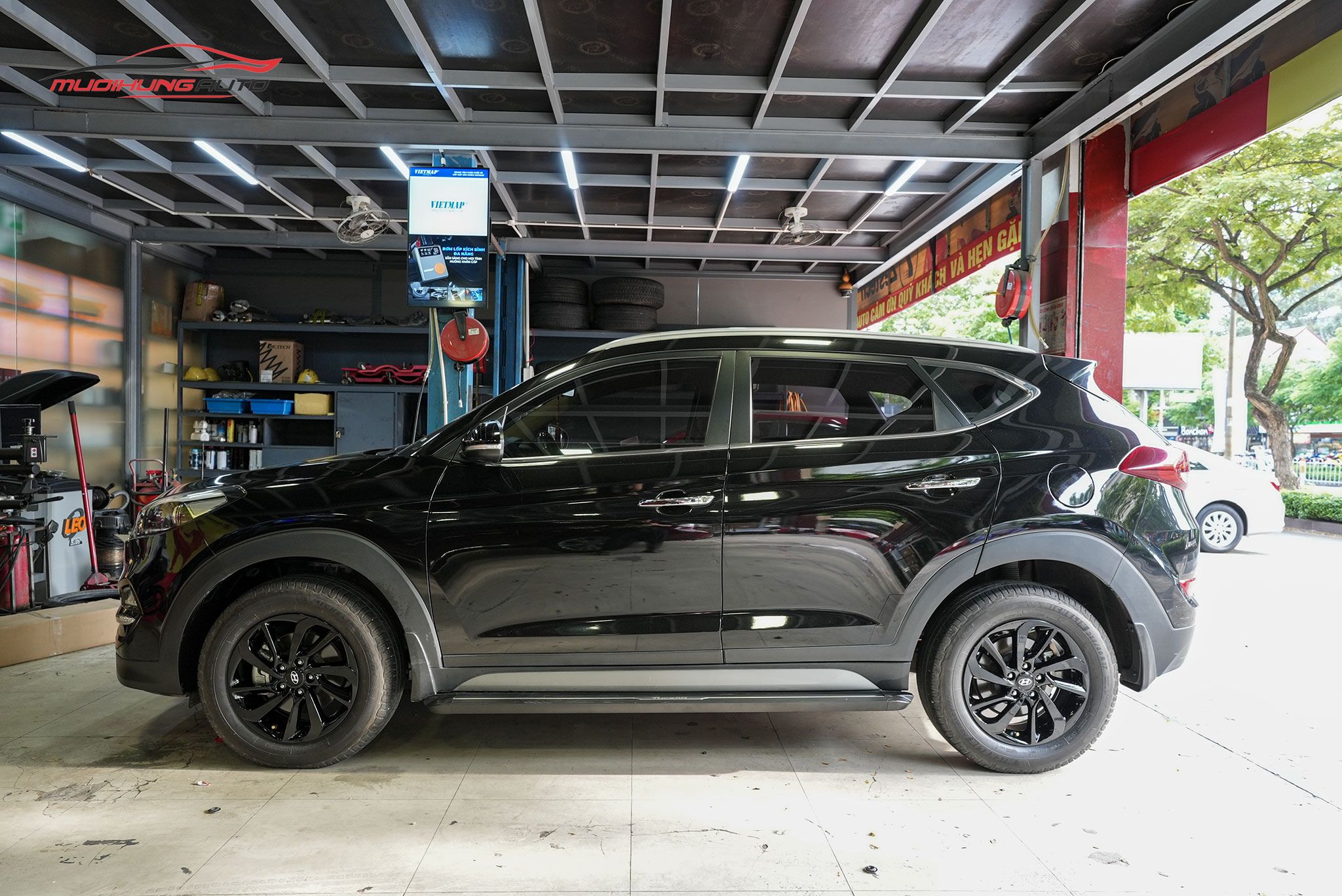 Bệ bước chân Hyundai Tucson 2018