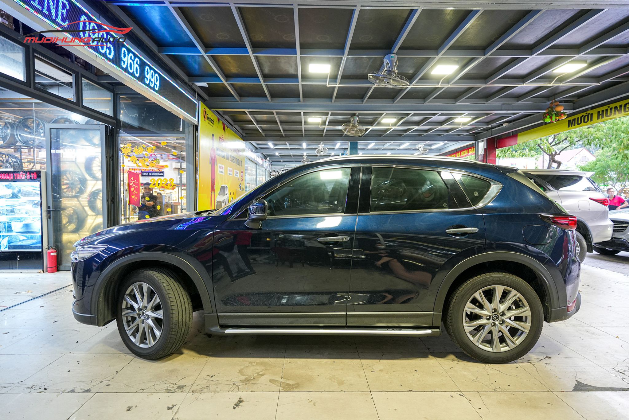 Bệ bước chân Mazda CX5 2019
