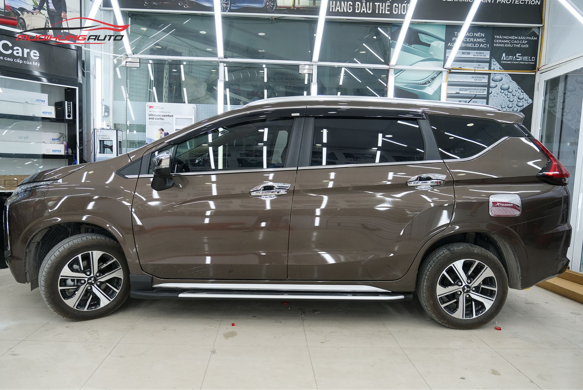 Top 5+ Mẫu Bệ Bước Mitsubishi Xpander Bền Đẹp Nhất 2025