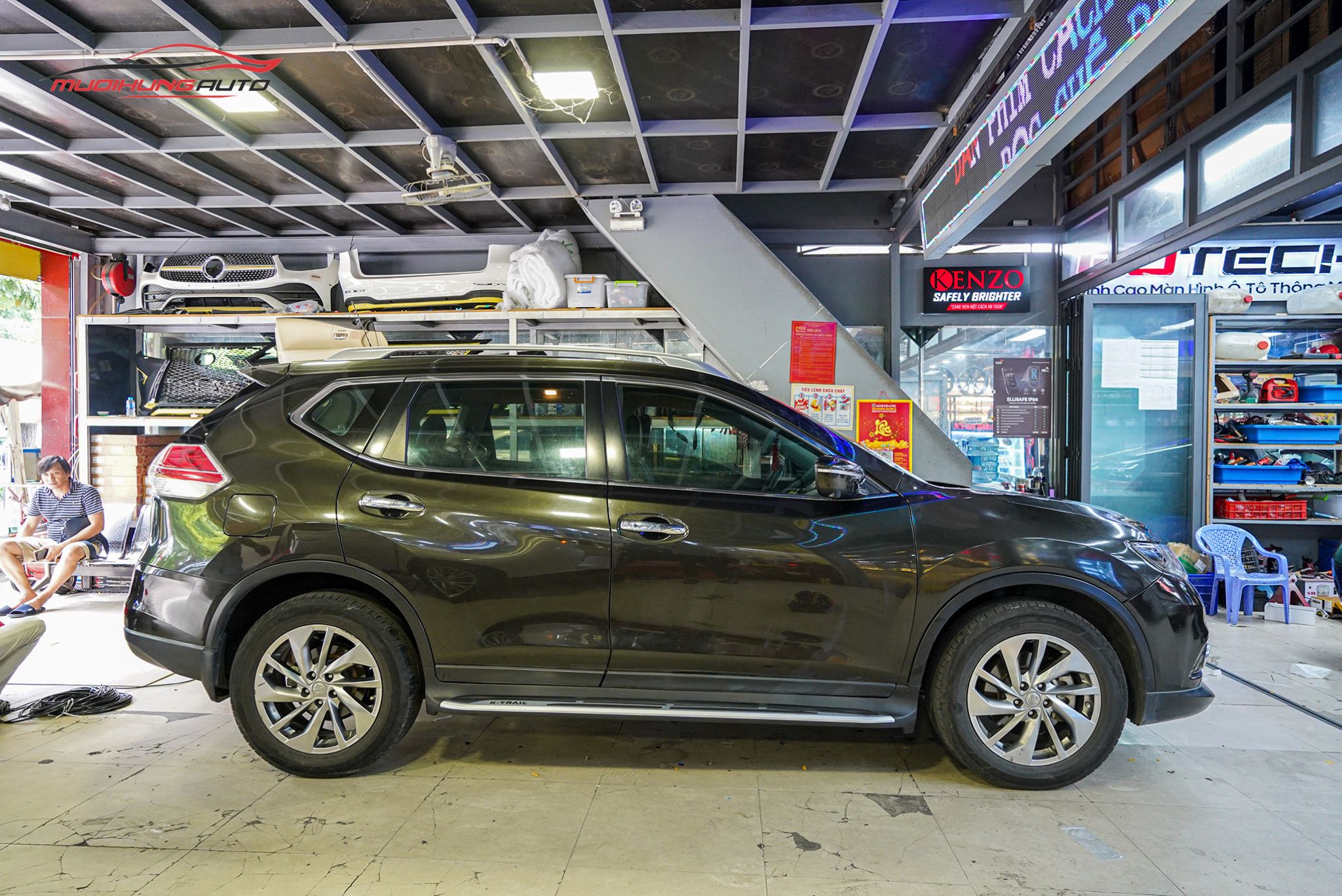 Bệ bước chân Nissan X-trail