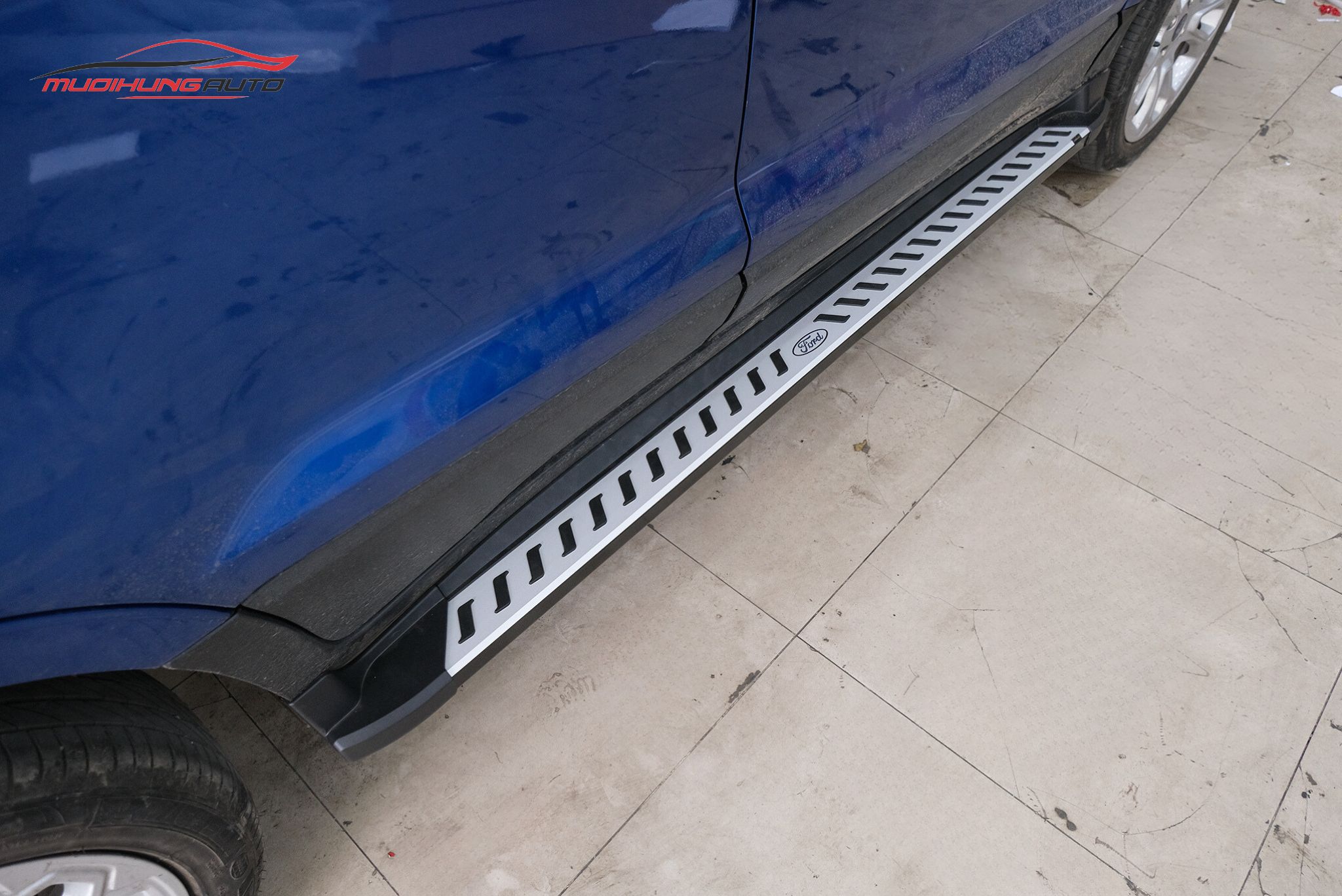 Bệ bước chân xe Ford Ecosport 2019