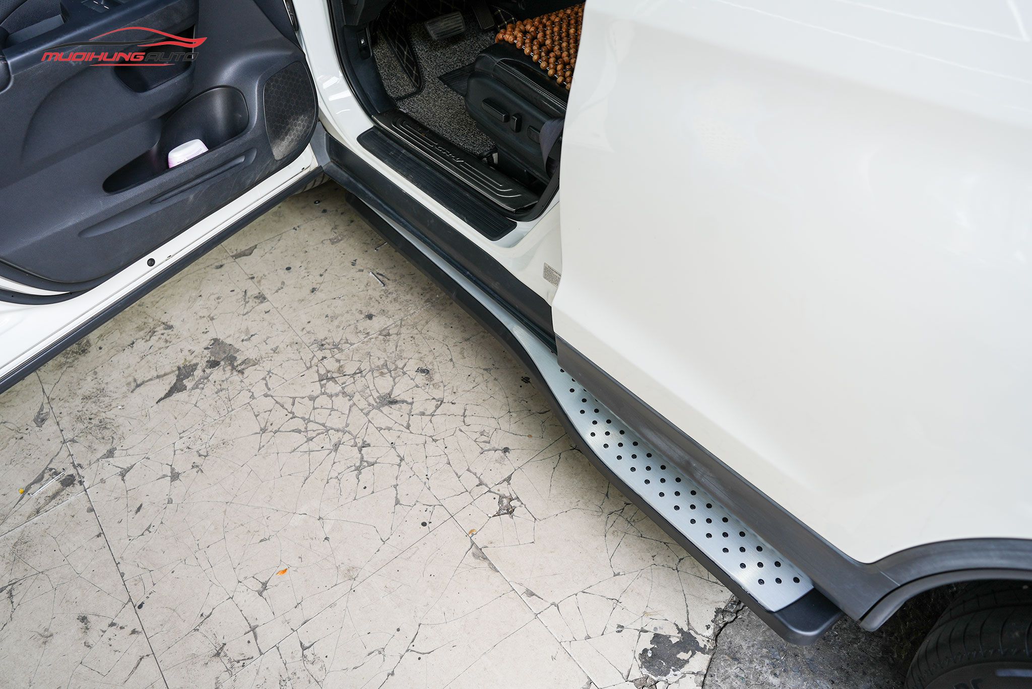 Bệ bước chân xe Honda CRV