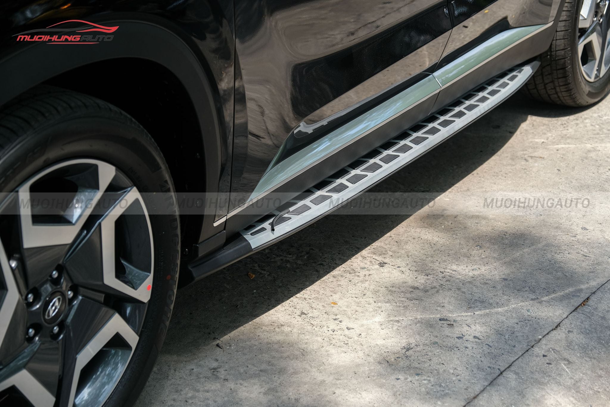 Bệ bước chân xe Hyundai Palisade 2024