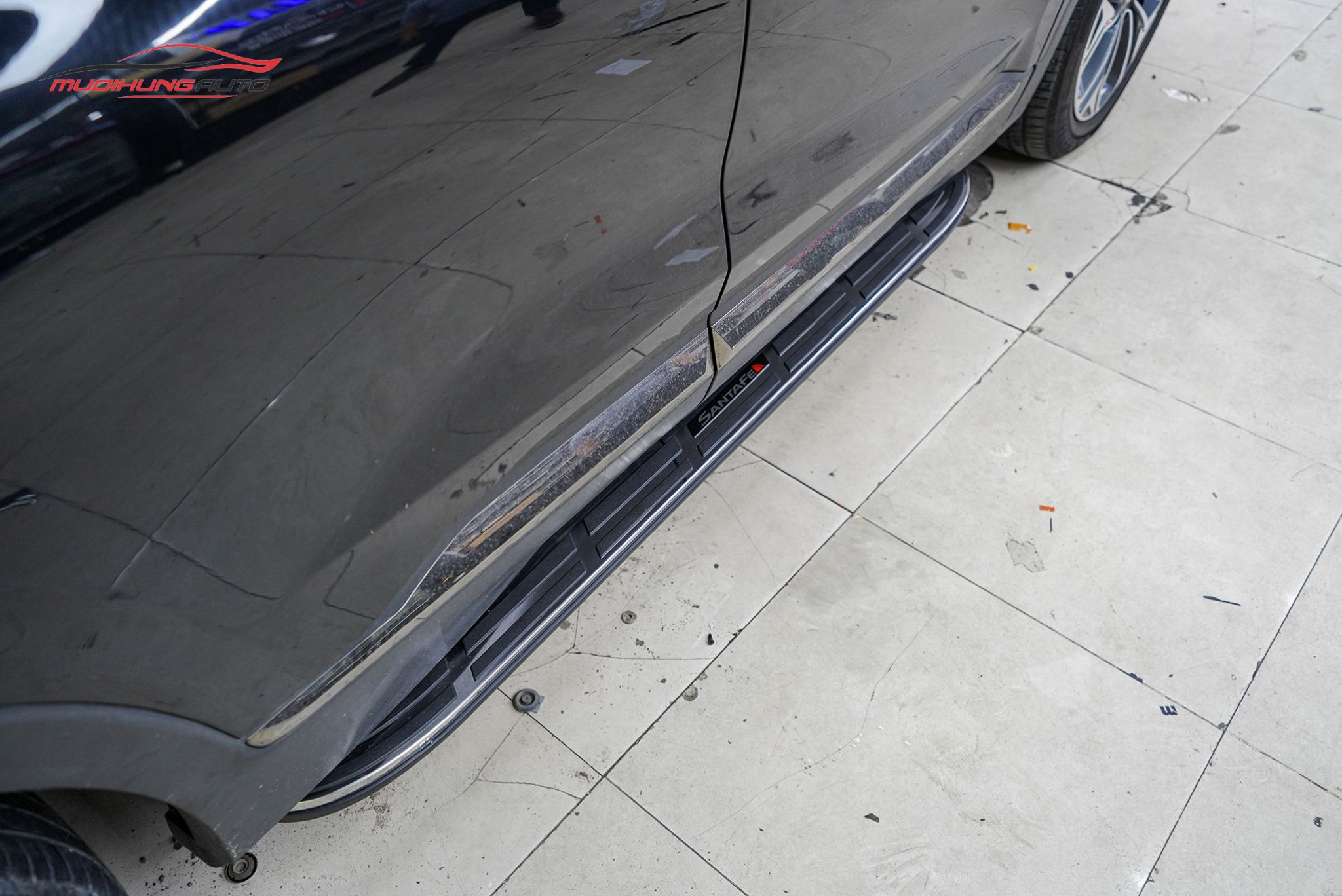 Bệ bước chân xe Hyundai Santafe 2019