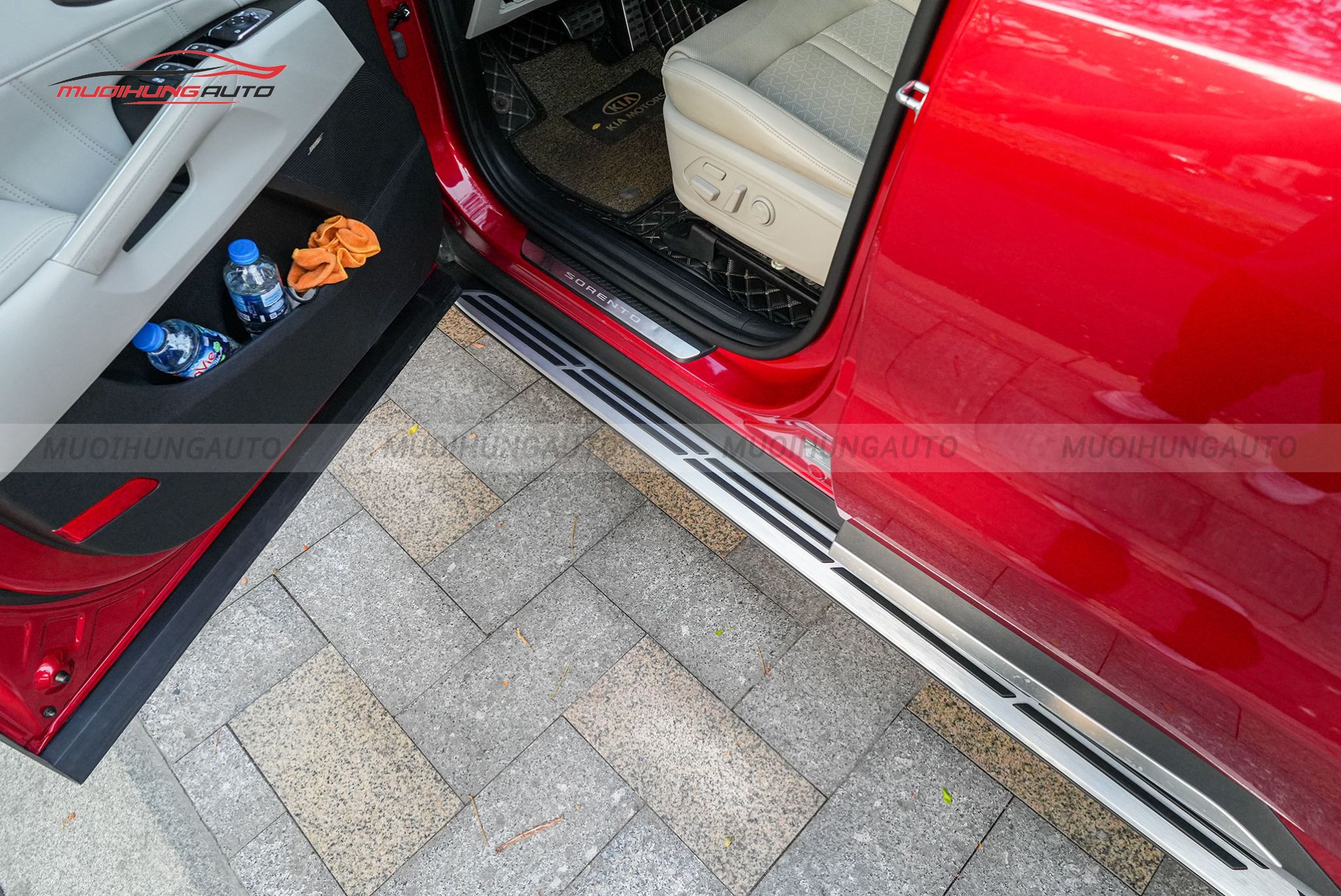 Bệ bước chân xe Kia Sorento 2022
