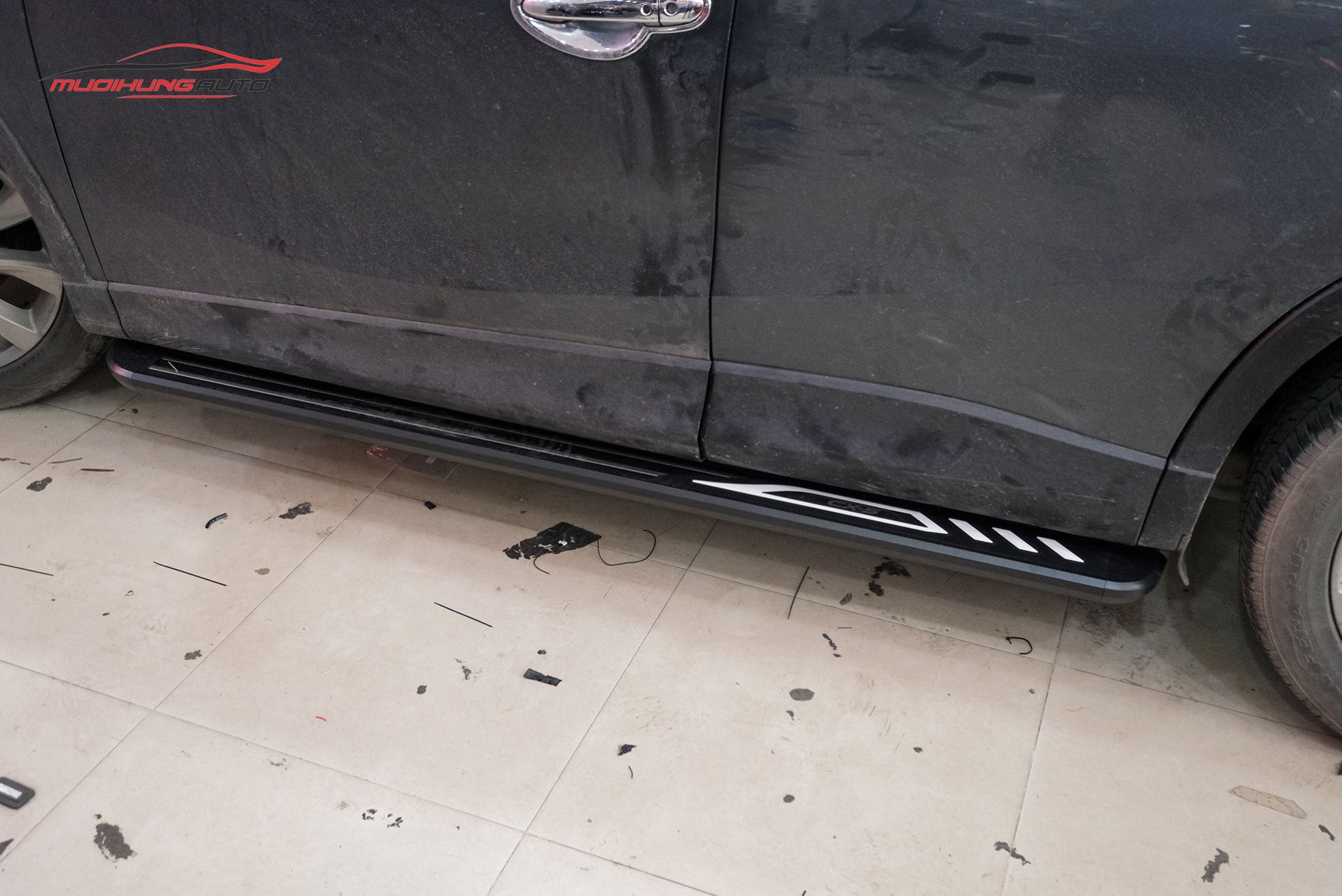 Bệ bước chân xe Mazda CX5