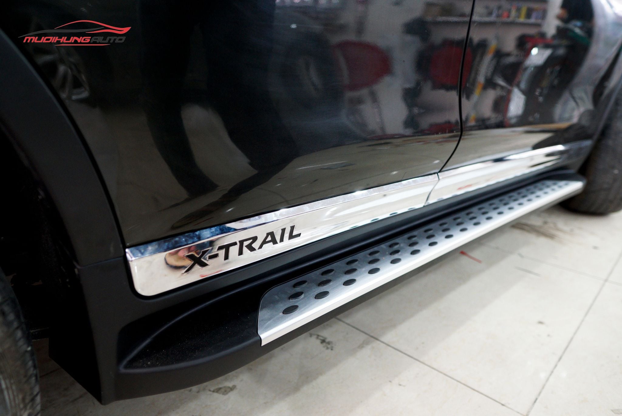 Bệ bước chân xe Nissan X-Trail