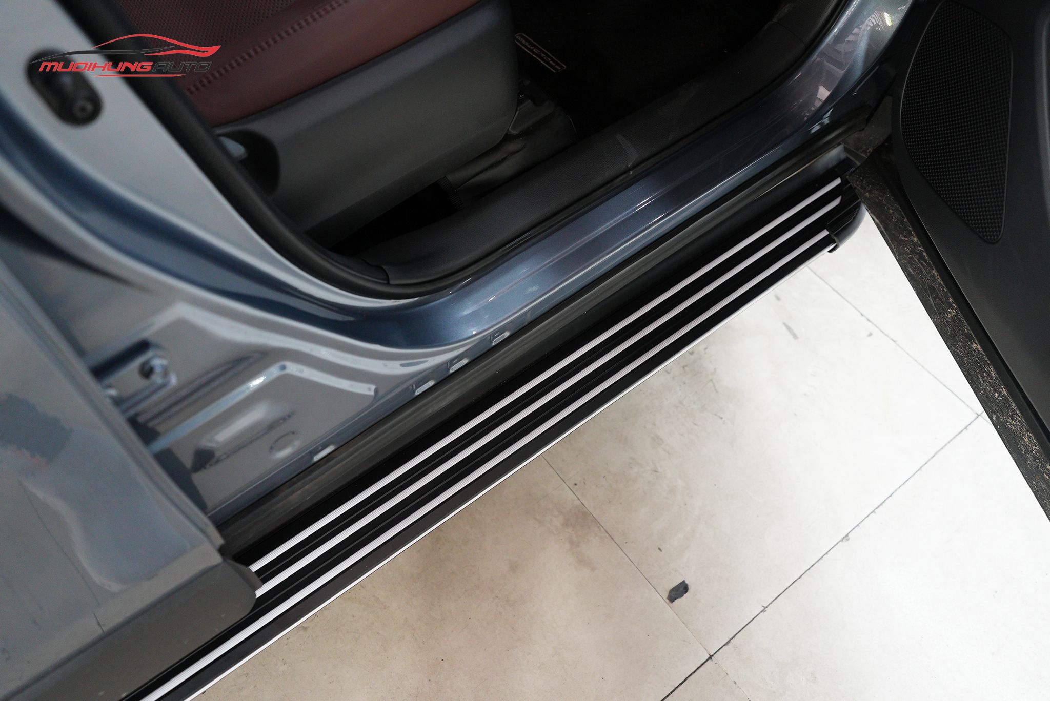 Bệ bước cho xe Toyota Corolla Cross