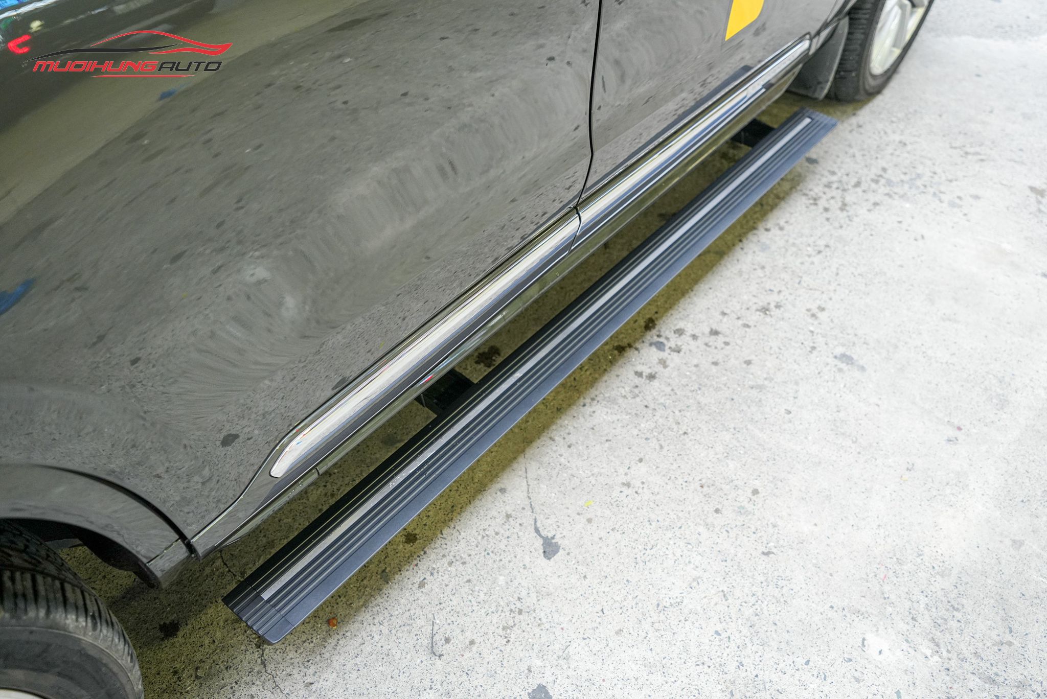 Bệ bước điện ô tô Volvo XC90