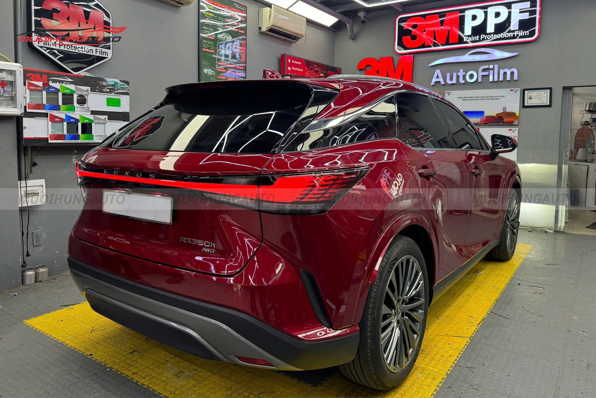 Bệ bước điện tự động Lexus RX350 2025