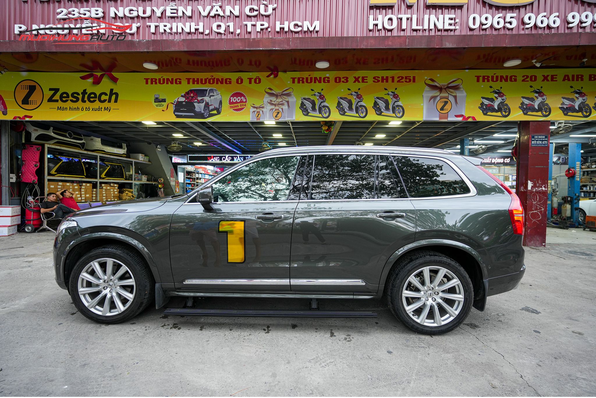 Bệ bước điện Volvo XC90