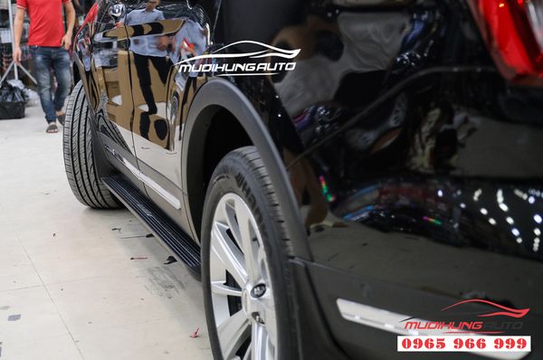 Bệ bước Ford Explorer 2019-2020 Chính hãng 05