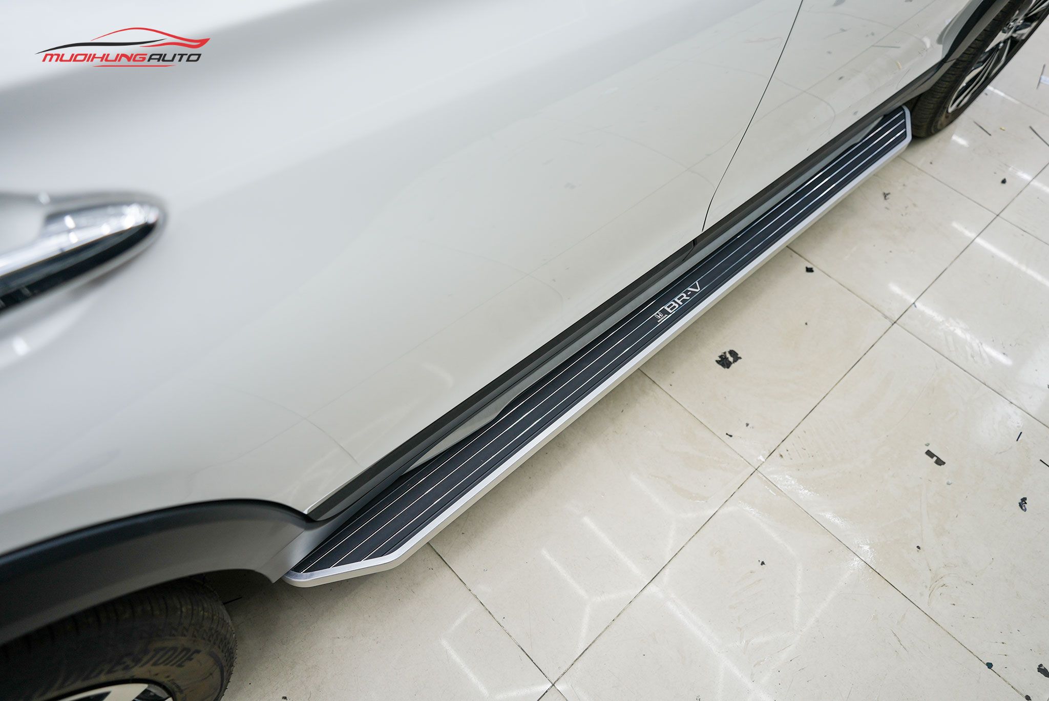 Bệ bước Honda BRV