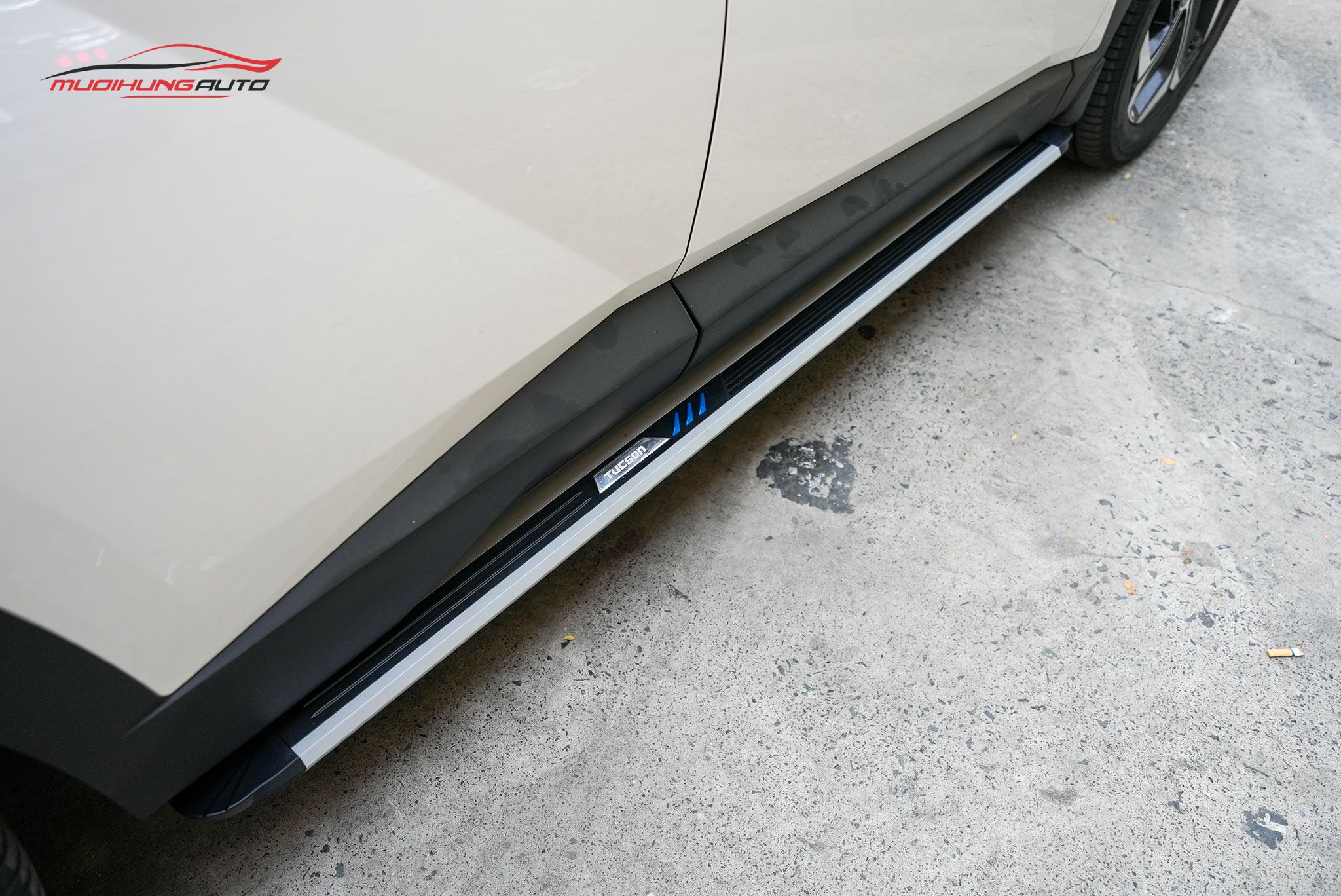 Bệ bước Hyundai Tucson 2022