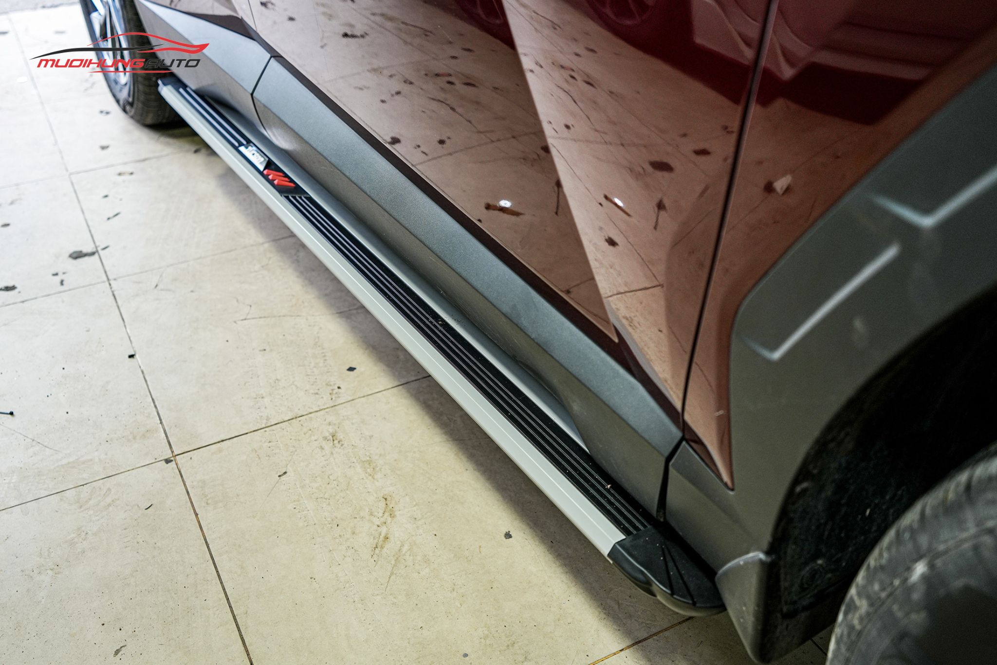 Bệ bước lên xuống Hyundai Tucson 2020