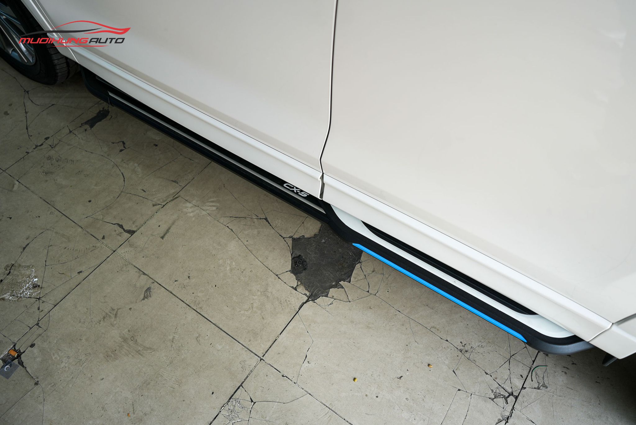 bệ bước Mazda CX5 2018-2024 - Mẫu Sway 058