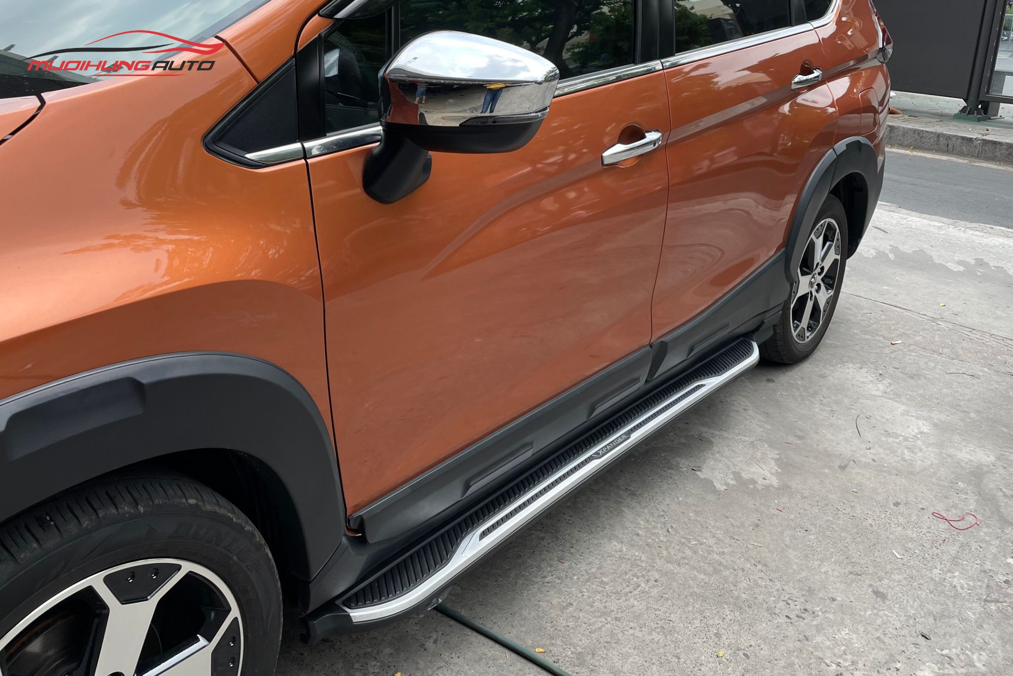 Top 5+ Mẫu Bệ Bước Mitsubishi Xpander Bền Đẹp Nhất 2025