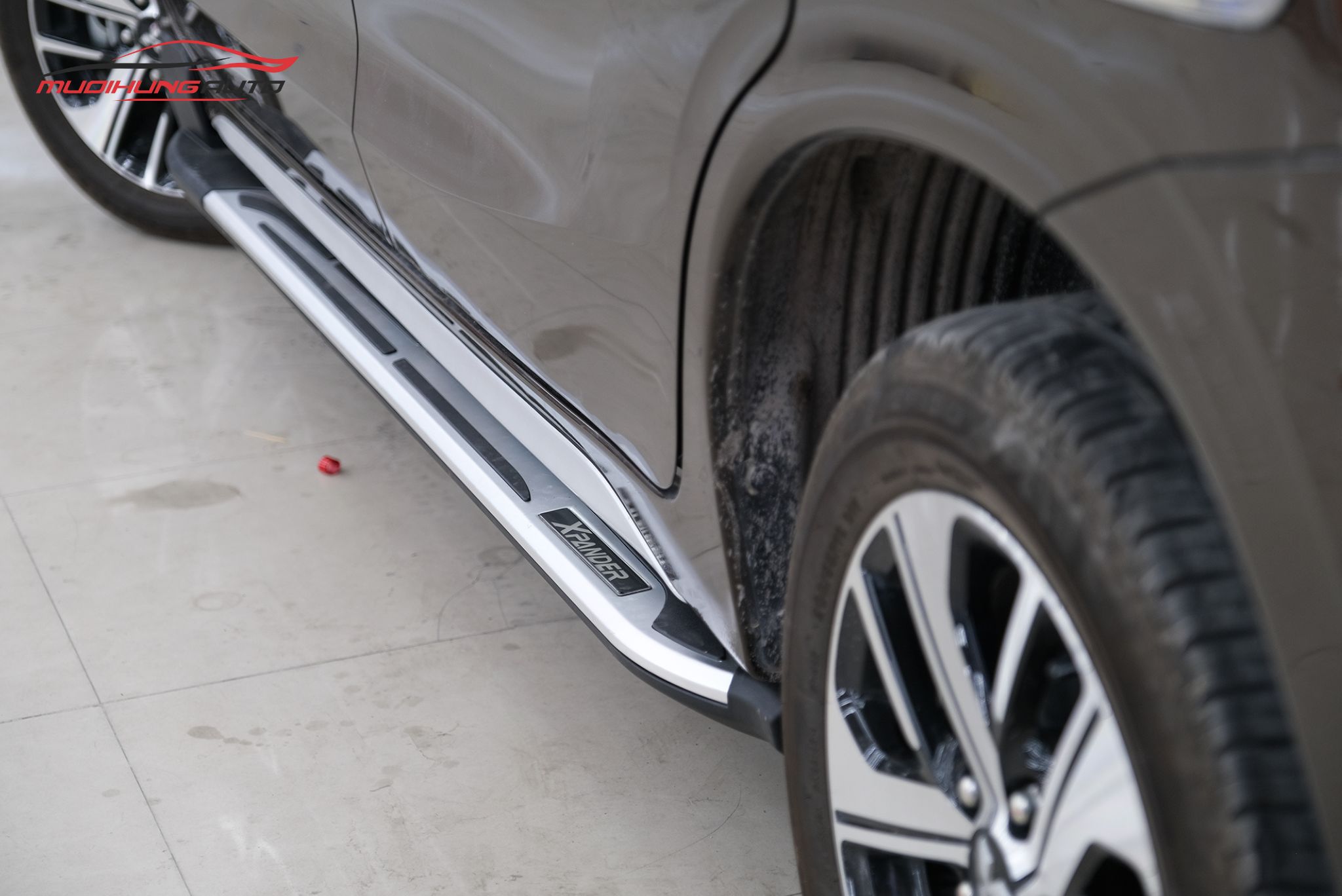 Top 5+ Mẫu Bệ Bước Mitsubishi Xpander Bền Đẹp Nhất 2025